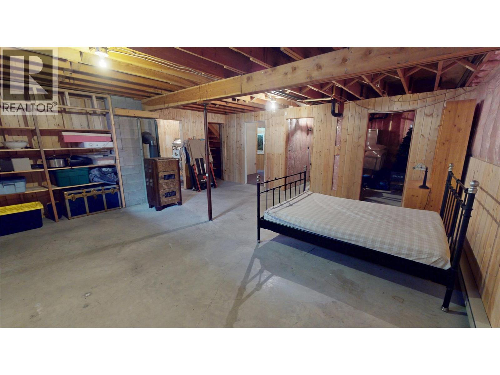 4892 Ogilvey Avenue, Fairmont Hot Springs, British Columbia  V0A 1L1 - Photo 29 - 10381408