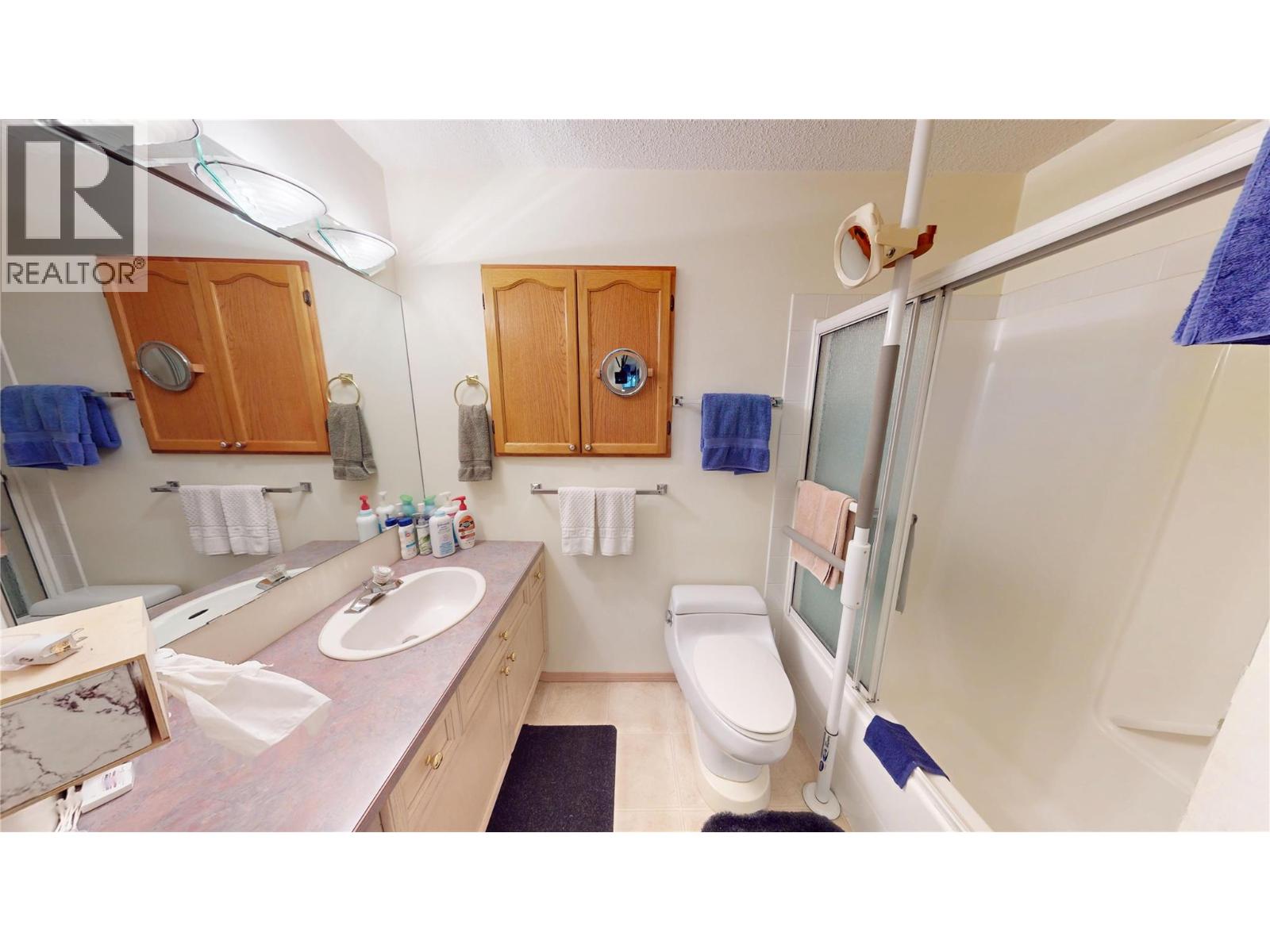 7559 Columbia Avenue Unit# 4, Radium Hot Springs, British Columbia  V0A 1M0 - Photo 15 - 10381526