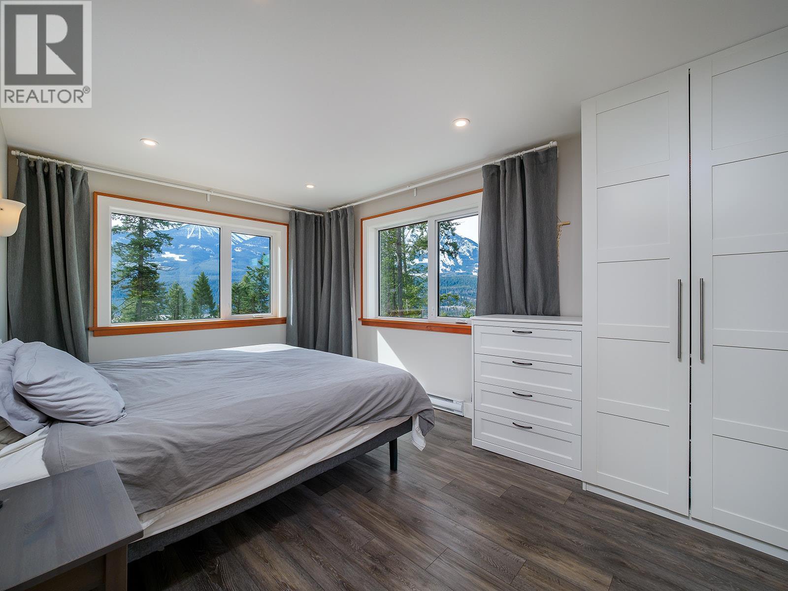 1352 Campbell Road, Golden, British Columbia  V0A 1H7 - Photo 17 - 10381478