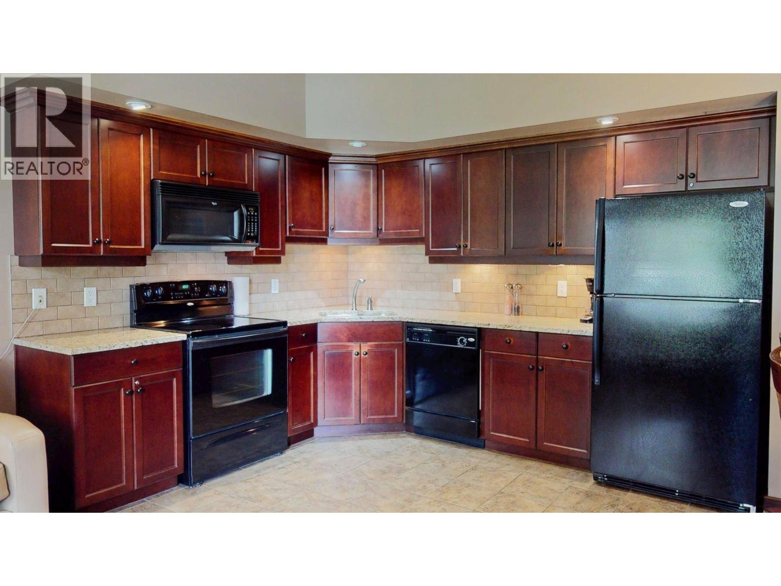 500 Bighorn Boulevard Unit# 513, Radium Hot Springs, British Columbia  V0A 1M0 - Photo 16 - 10380962