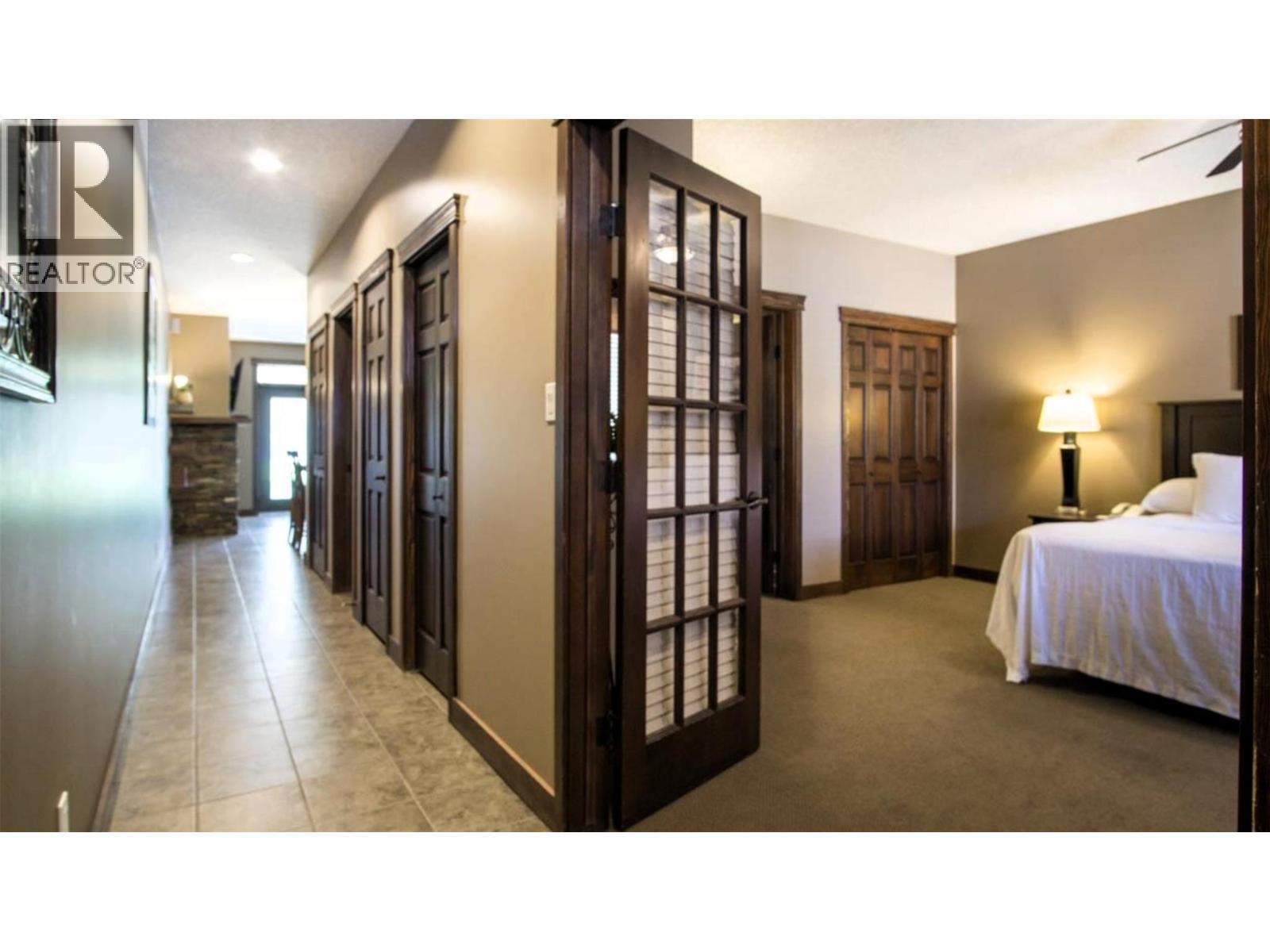 500 Bighorn Boulevard Unit# 513, Radium Hot Springs, British Columbia  V0A 1M0 - Photo 24 - 10380962