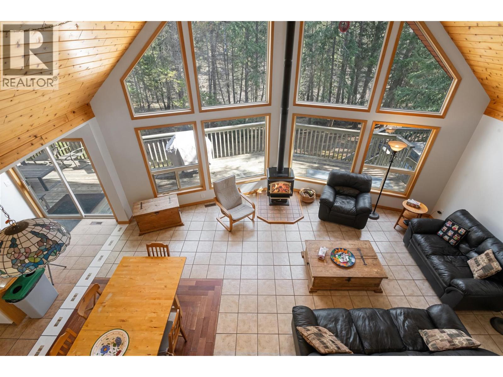 4943 Timber Way, Windermere, British Columbia  V0A 1K3 - Photo 16 - 10381247