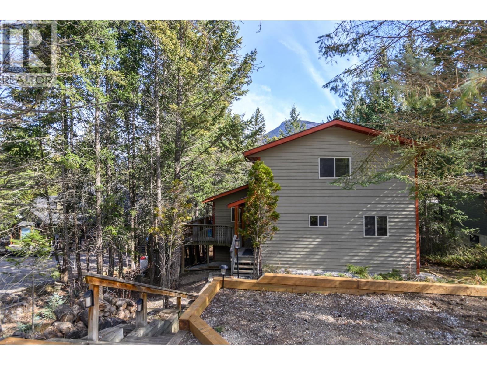 4943 Timber Way, Windermere, British Columbia  V0A 1K3 - Photo 26 - 10381247