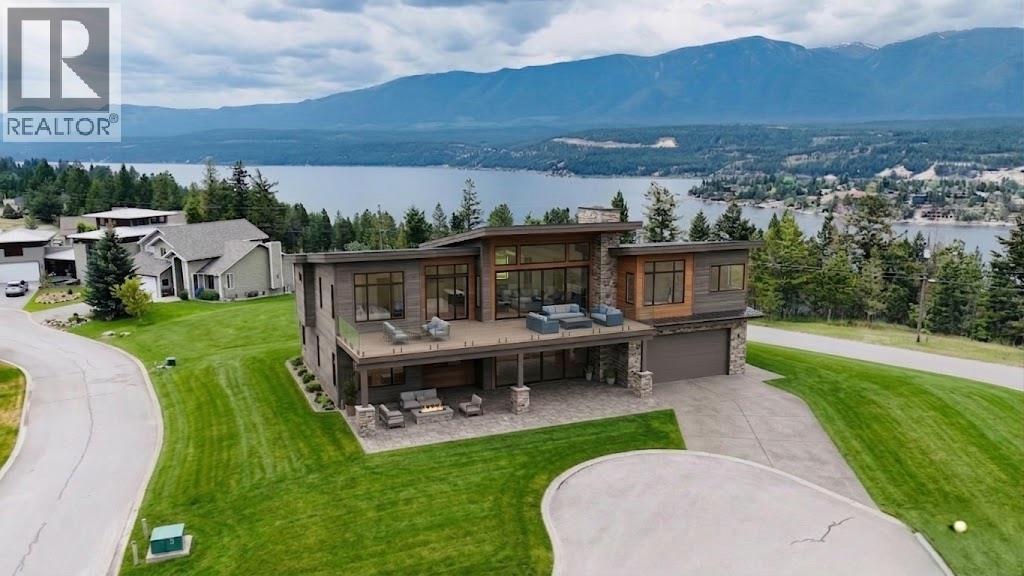 640 UPPER LAKEVIEW Road Unit# 5, Windermere, British Columbia