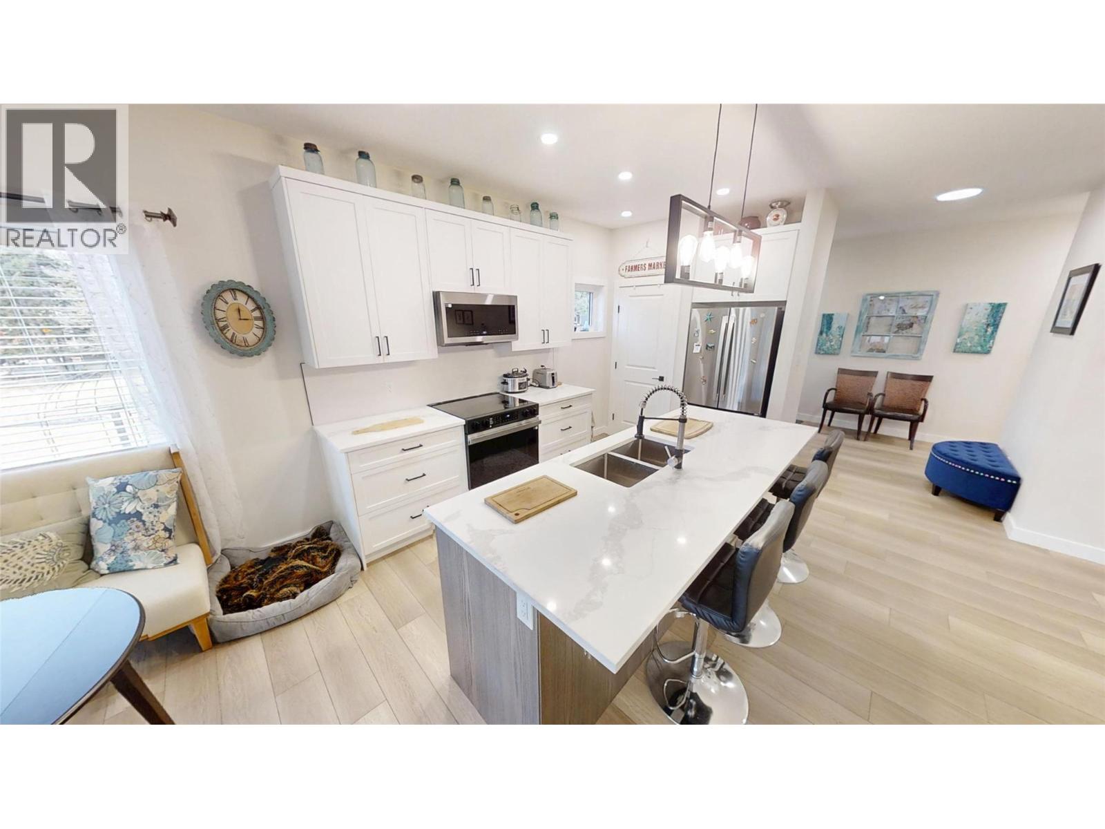 4820 Ridge Road Unit# 1, Radium Hot Springs, British Columbia  V0A 1M0 - Photo 11 - 10381911