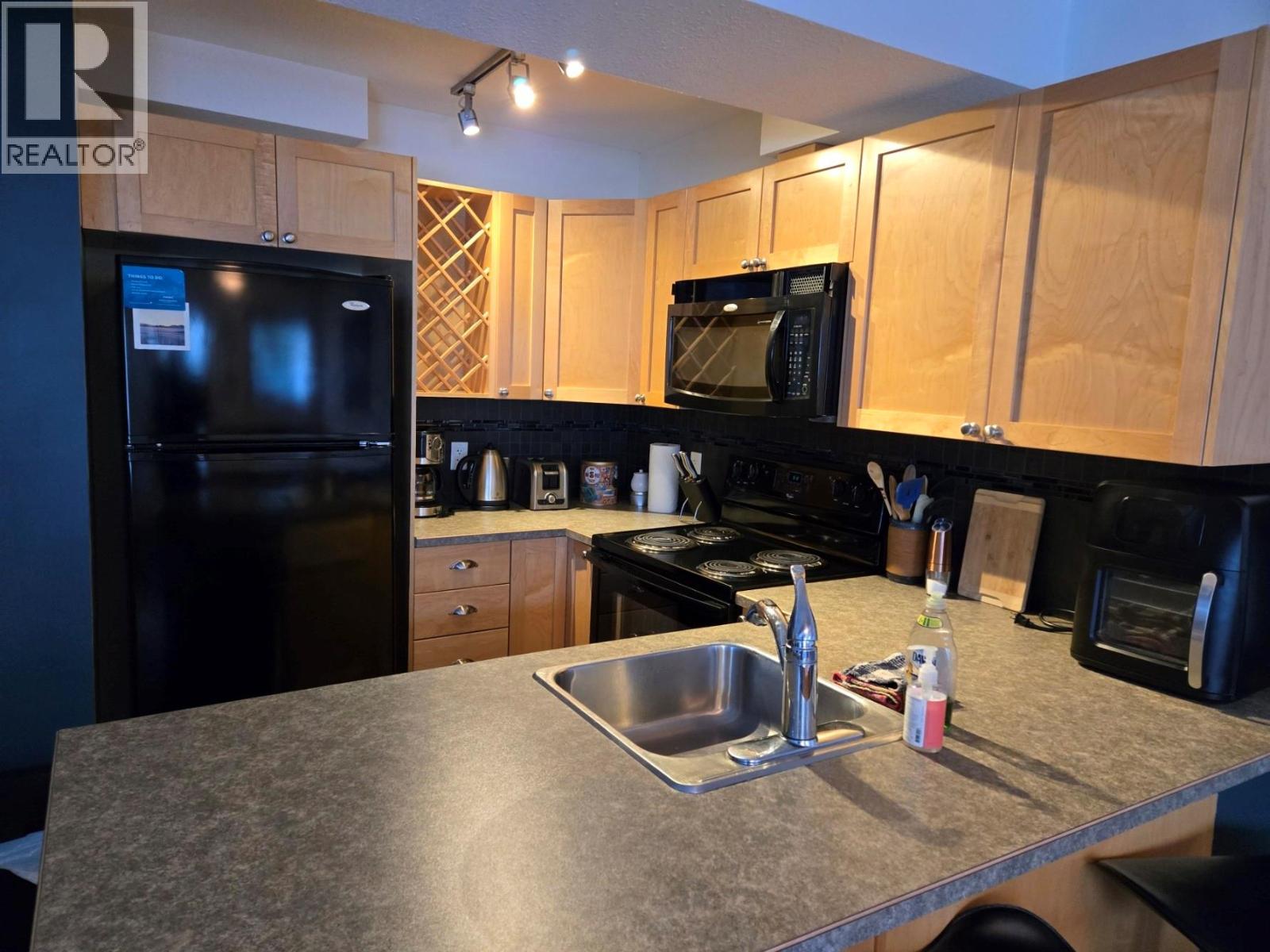 2030 Panorama Drive Unit# 310, Panorama, British Columbia  V0A 1T0 - Photo 2 - 10381151