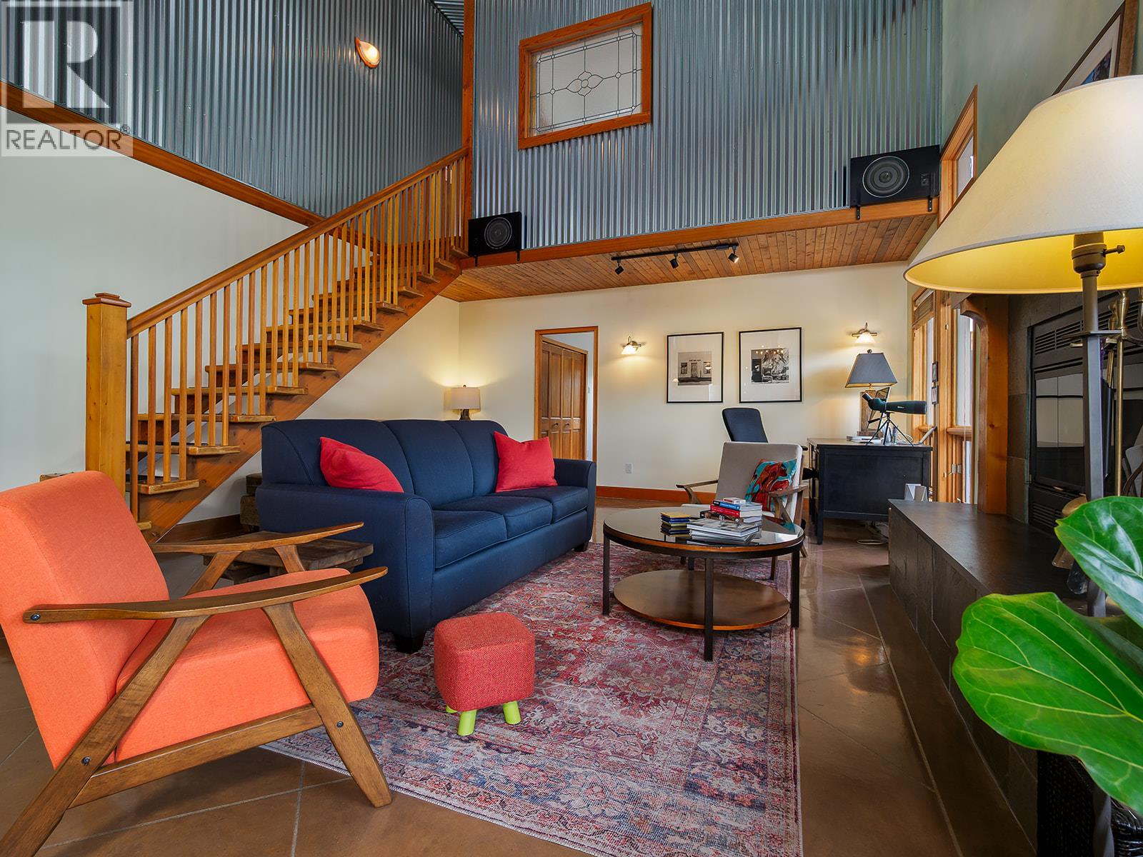 1756 Highway 95 Highway, Golden, British Columbia  V0A 1H0 - Photo 10 - 10381893