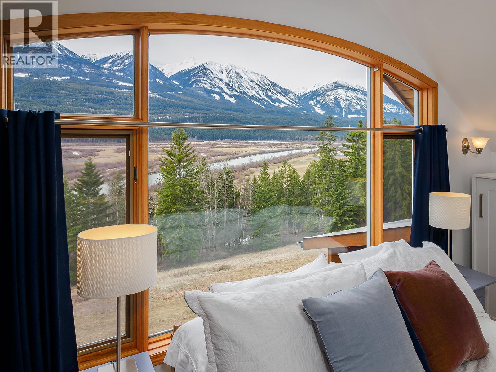 1756 Highway 95 Highway, Golden, British Columbia  V0A 1H0 - Photo 21 - 10381893