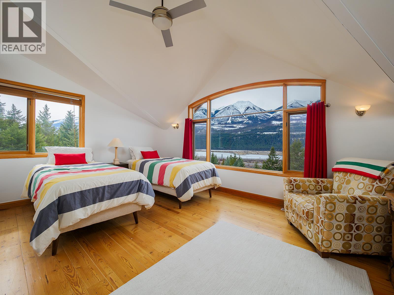 1756 Highway 95 Highway, Golden, British Columbia  V0A 1H0 - Photo 23 - 10381893