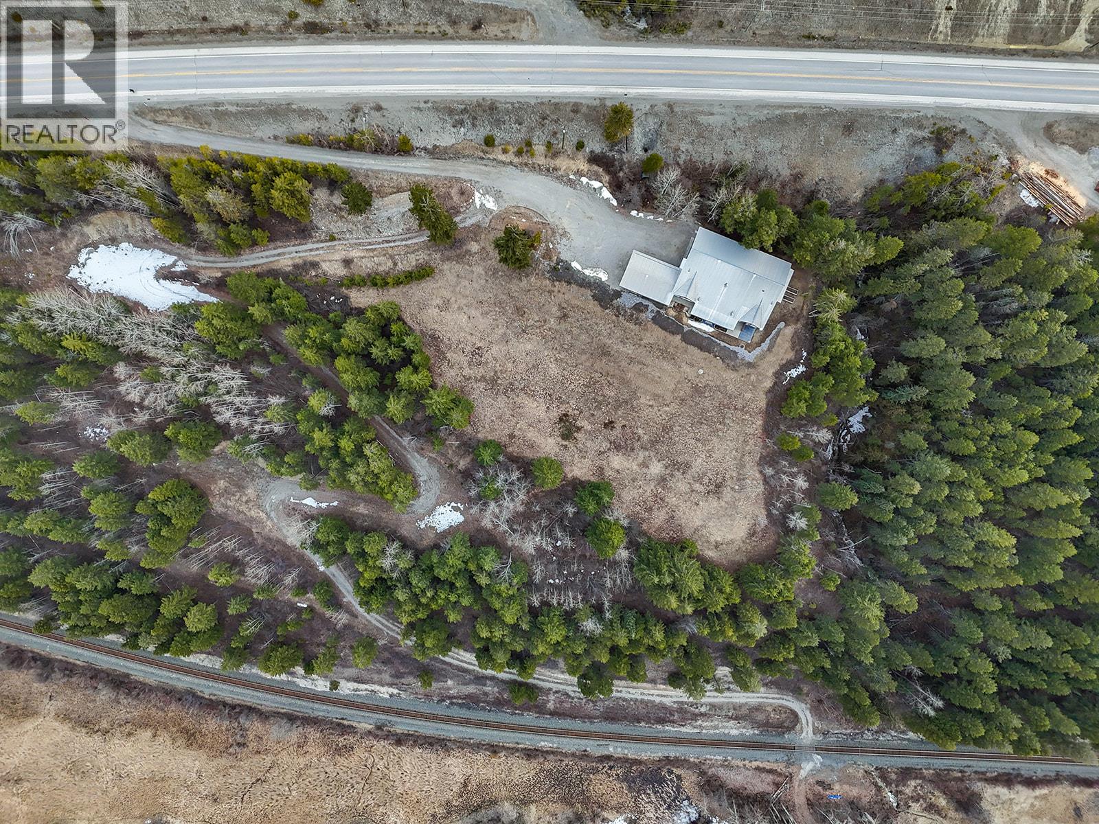 1756 Highway 95 Highway, Golden, British Columbia  V0A 1H0 - Photo 44 - 10381893