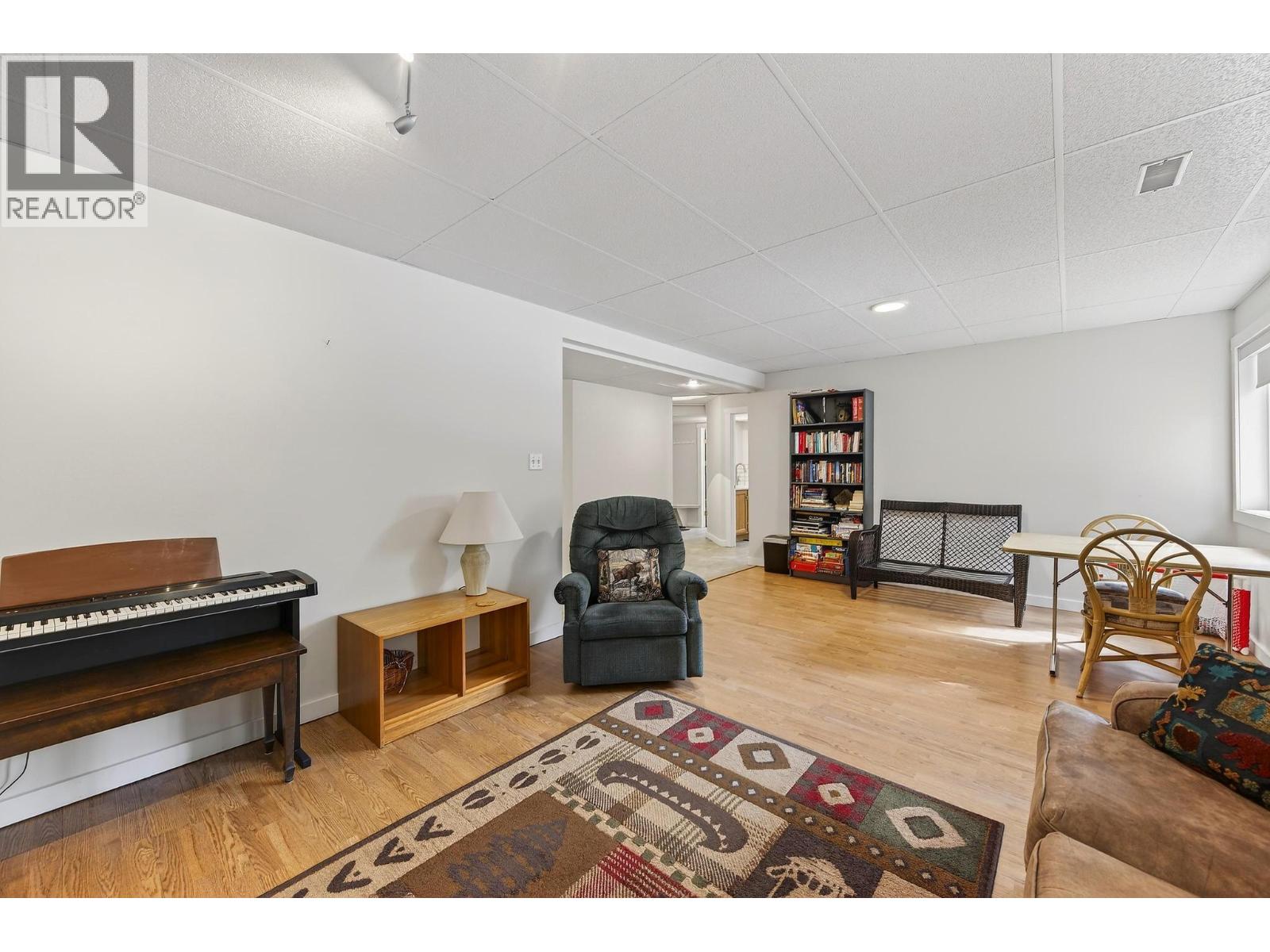 656 Lafontaine Road E, Golden, British Columbia  V0A 1H3 - Photo 53 - 10382072