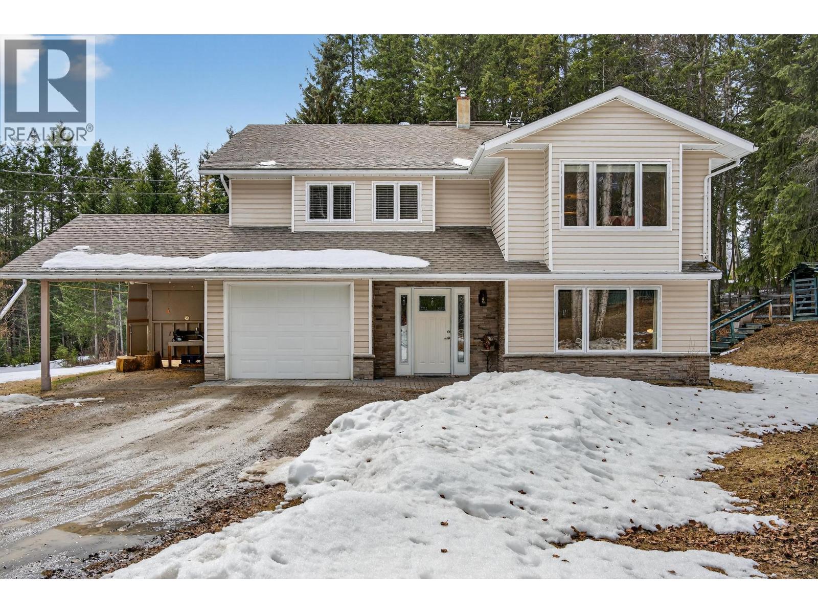 656 Lafontaine Road E, Golden, British Columbia  V0A 1H3 - Photo 61 - 10382072