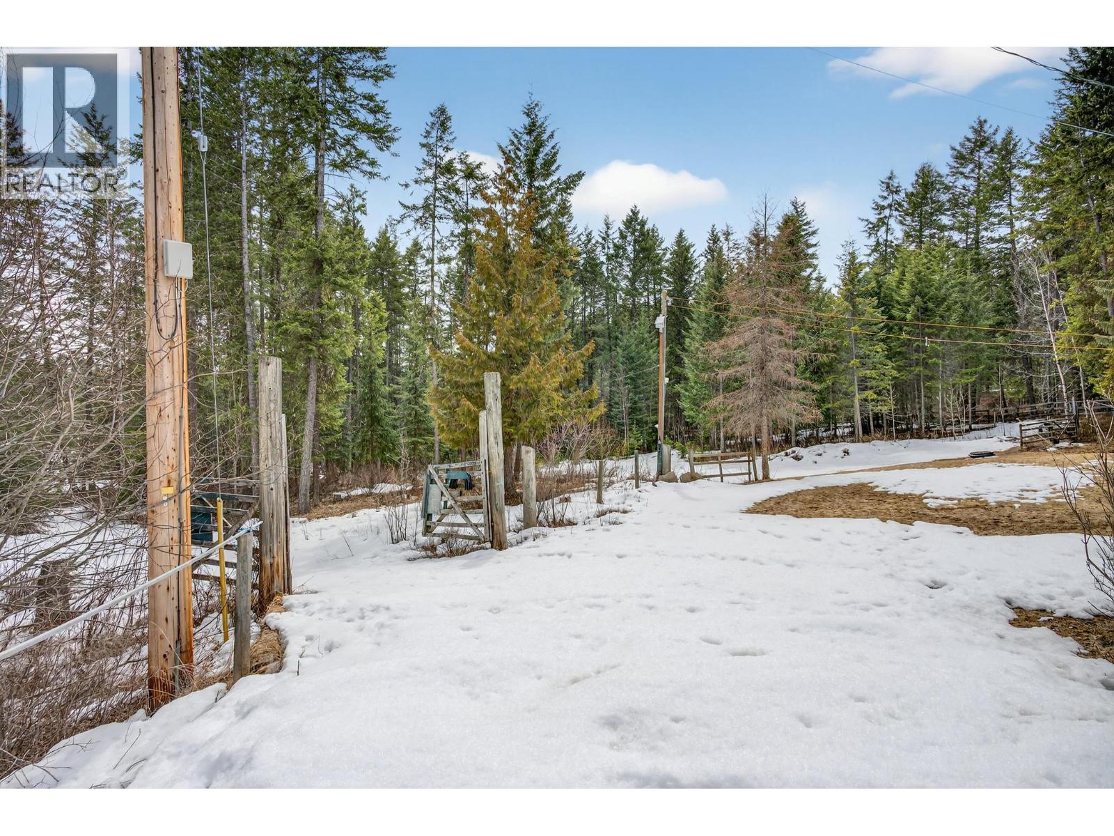 656 Lafontaine Road E, Golden, British Columbia  V0A 1H3 - Photo 68 - 10382072