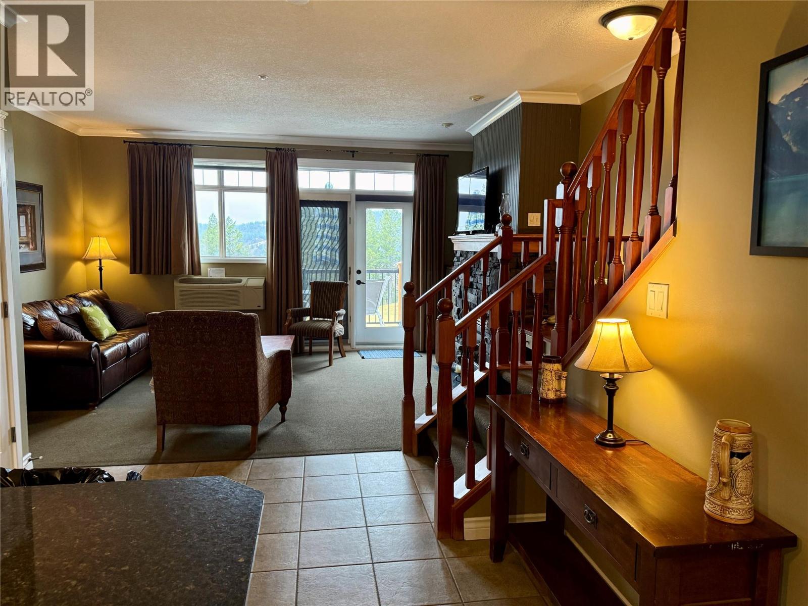 200 Bighorn Boulevard Unit# 233, Radium Hot Springs, British Columbia  V0A 1M0 - Photo 12 - 10382100