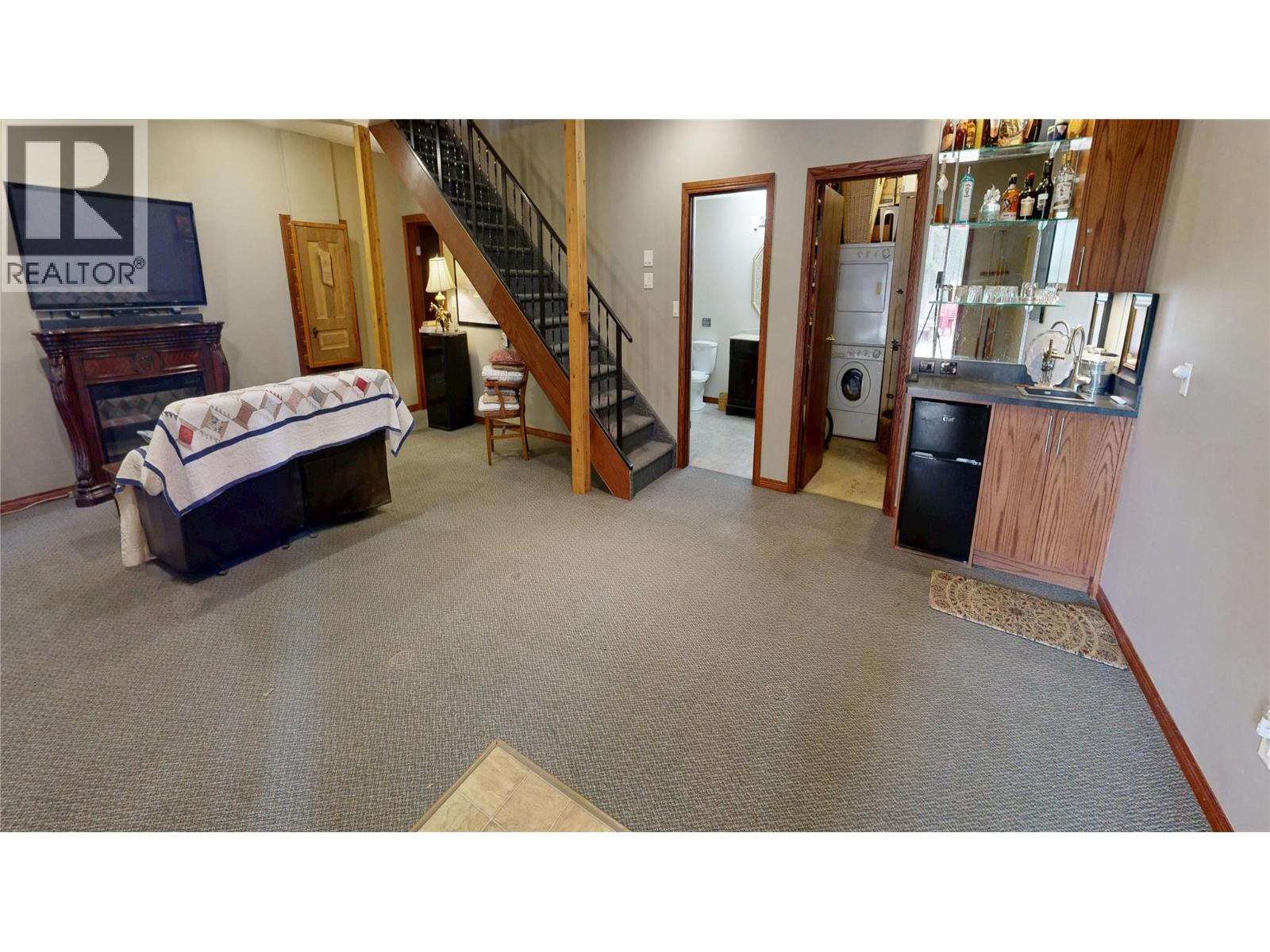 4406 Ashton Road, Spur Valley, British Columbia  V0A 1B0 - Photo 26 - 10381928