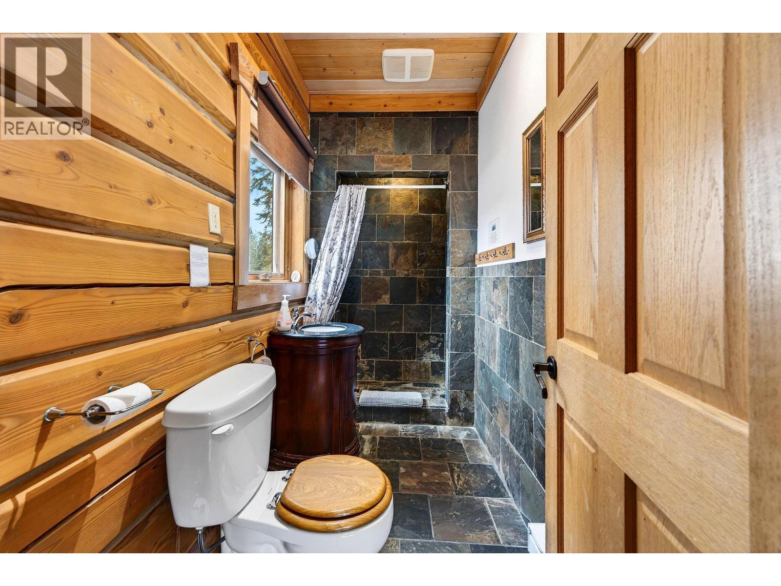 B-1732 Oberg Johnson Road, Golden, British Columbia  V0A 1H1 - Photo 27 - 10382126