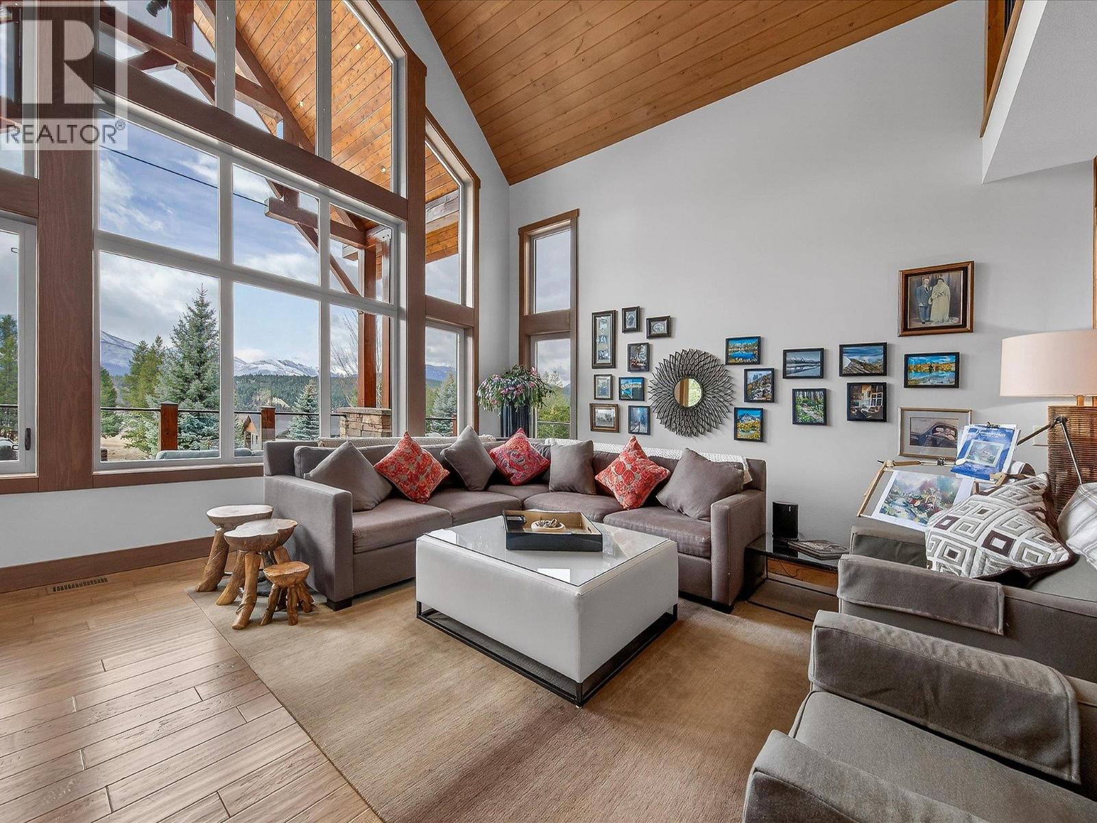 7540 Springs Terrace, Radium Hot Springs, British Columbia  V0A 1M0 - Photo 10 - 10382156