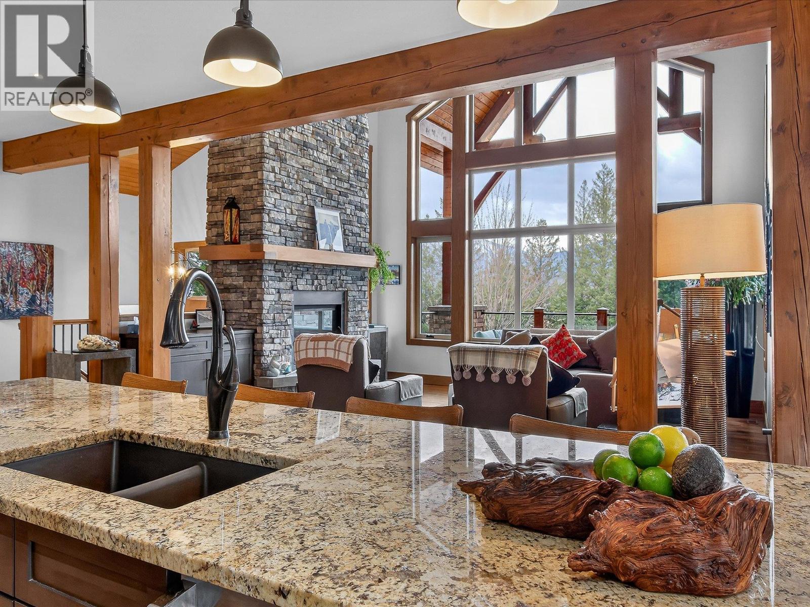 7540 Springs Terrace, Radium Hot Springs, British Columbia  V0A 1M0 - Photo 21 - 10382156