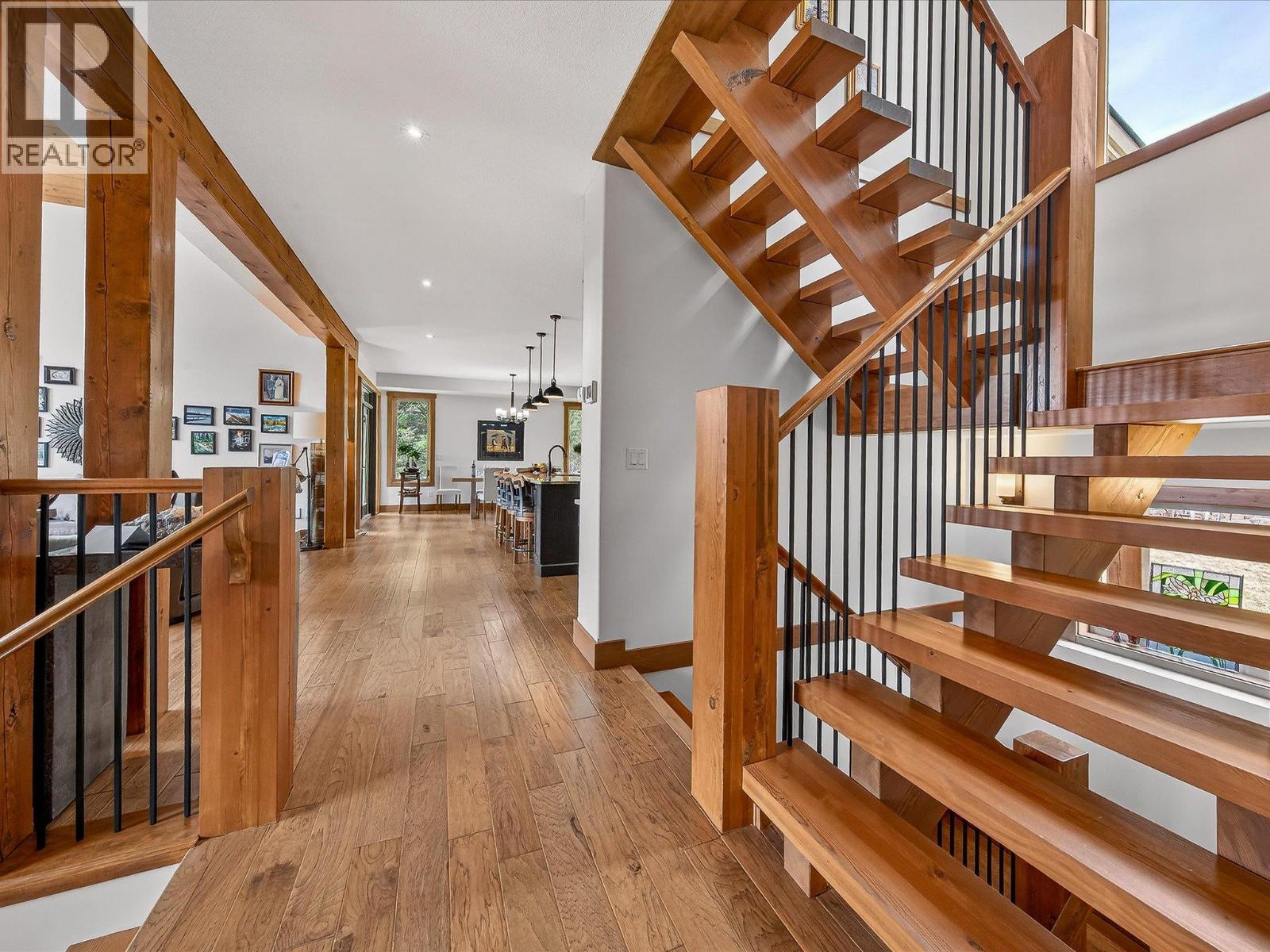 7540 Springs Terrace, Radium Hot Springs, British Columbia  V0A 1M0 - Photo 31 - 10382156