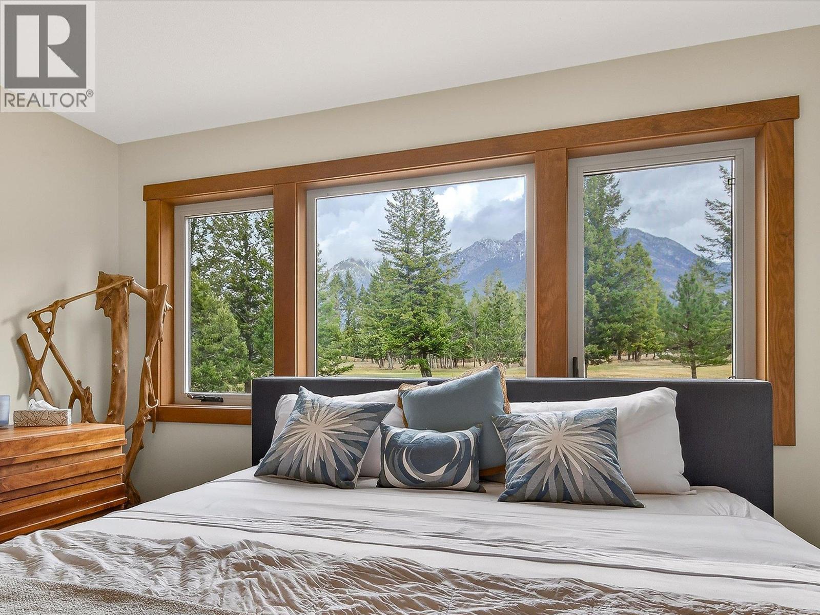 7540 Springs Terrace, Radium Hot Springs, British Columbia  V0A 1M0 - Photo 36 - 10382156