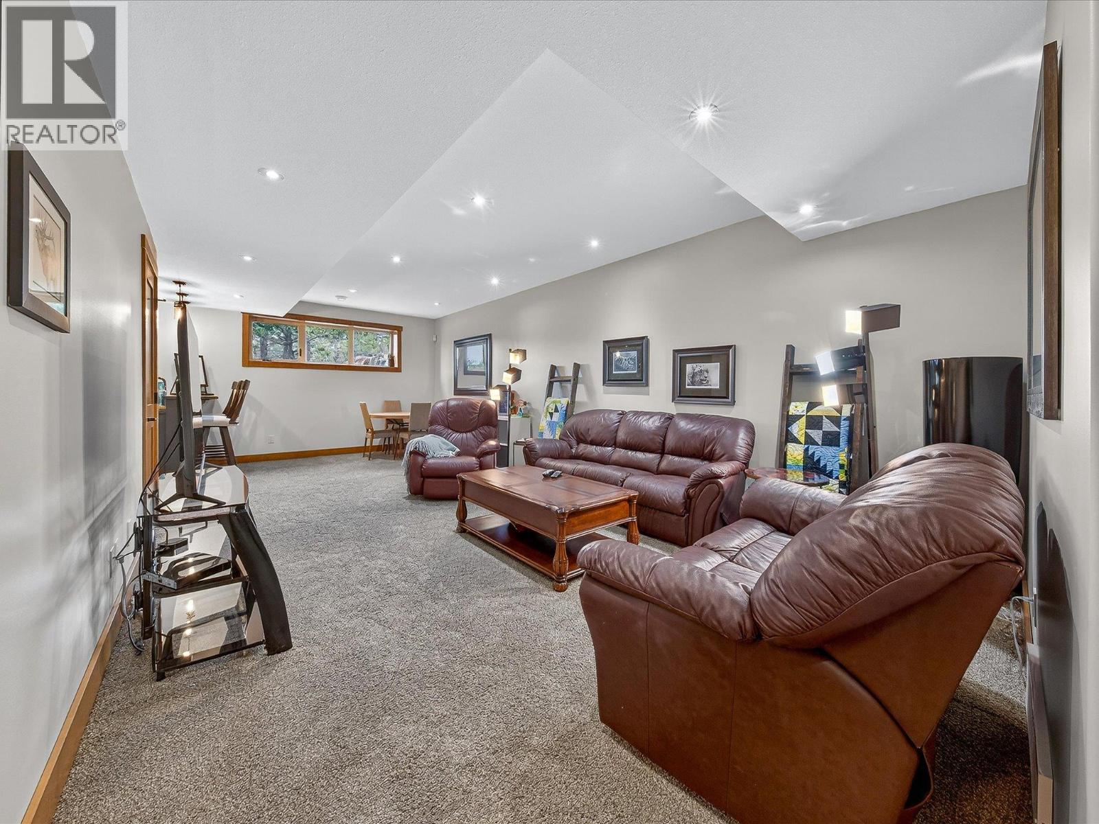 7540 Springs Terrace, Radium Hot Springs, British Columbia  V0A 1M0 - Photo 39 - 10382156