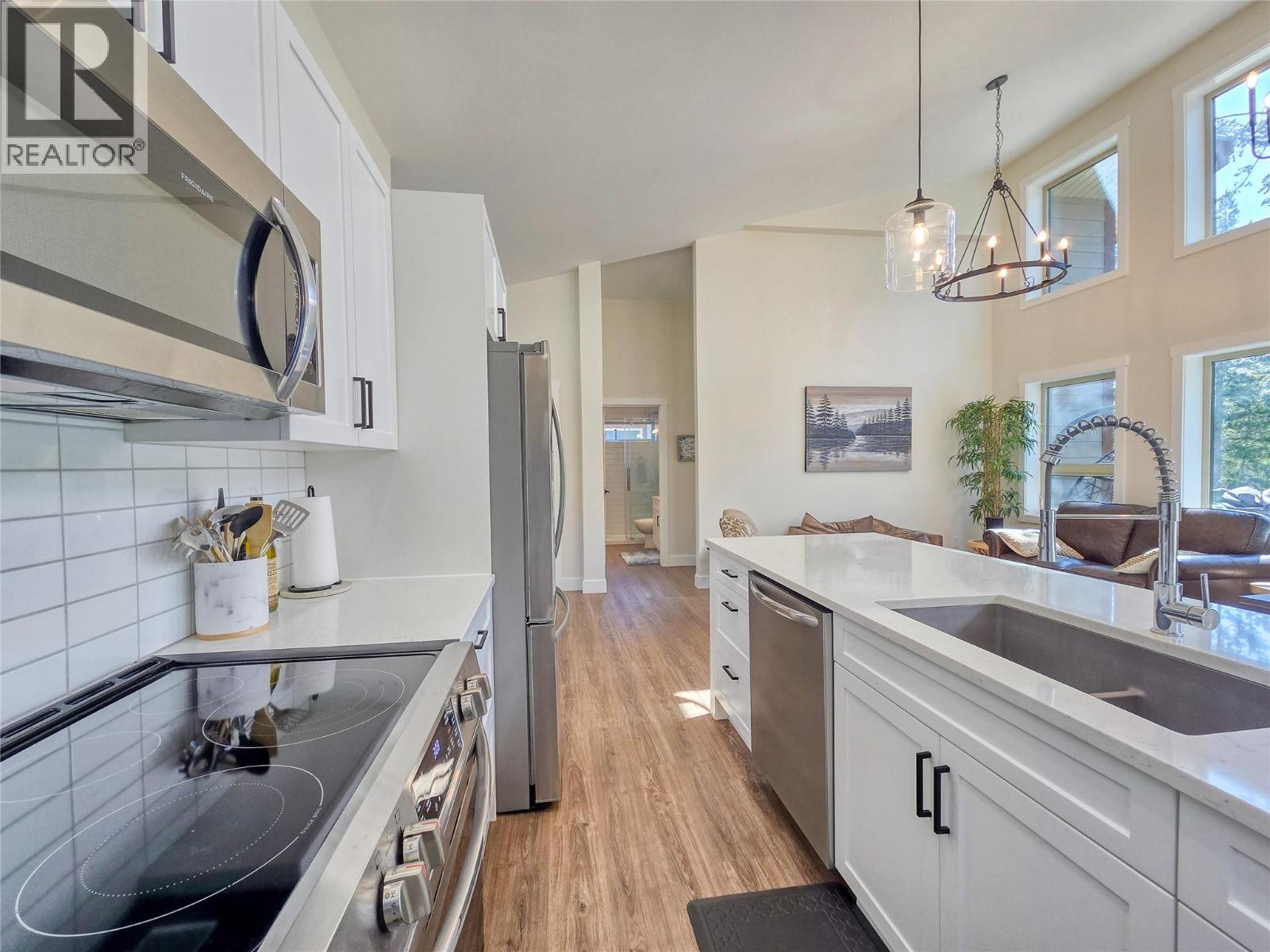 4926 Timber Ridge Road Unit# 32, Windermere, British Columbia  V0A 1K3 - Photo 15 - 10381516