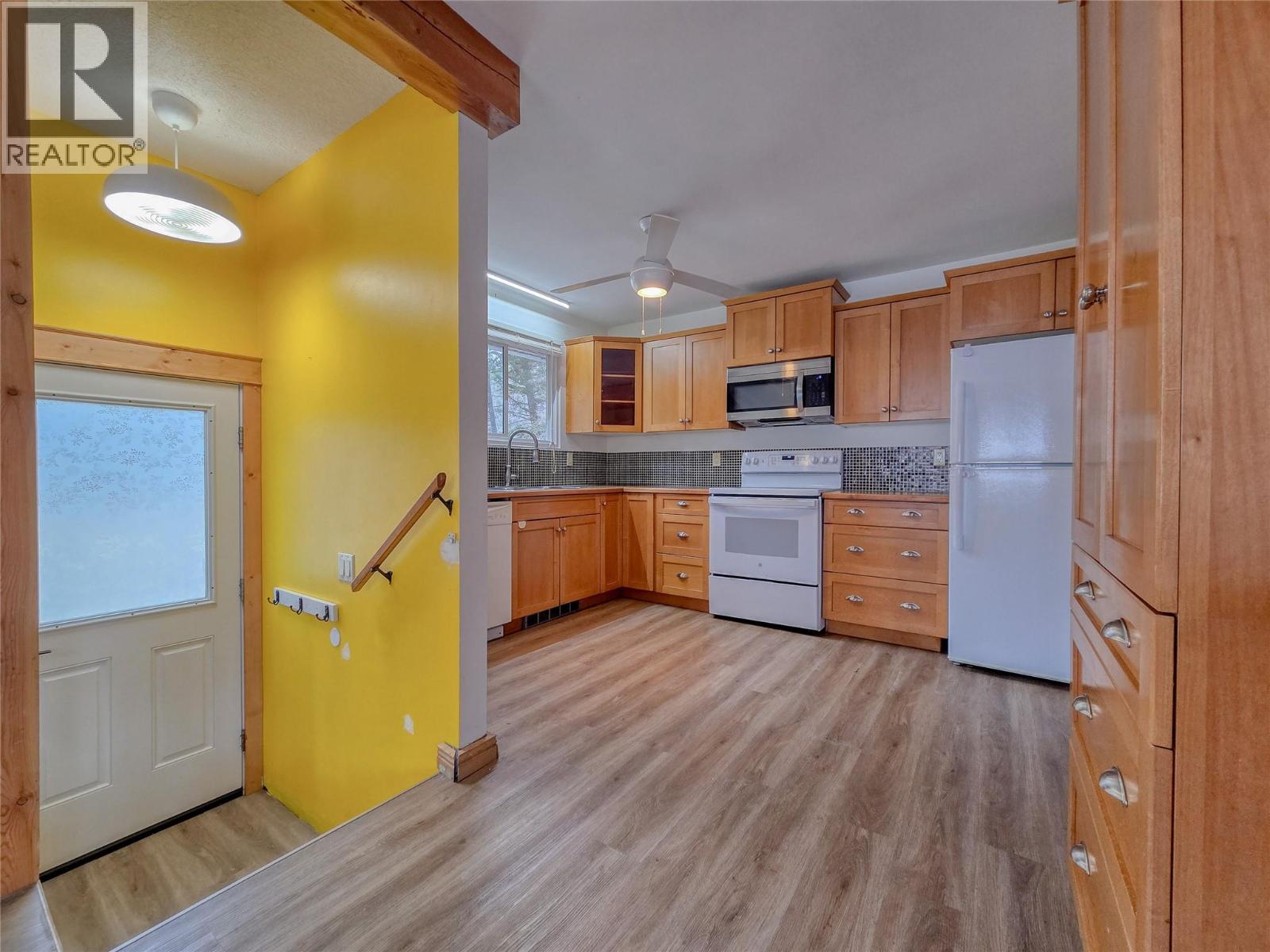 1502 10th Avenue, Invermere, British Columbia  v0a 1k0 - Photo 20 - 10382138