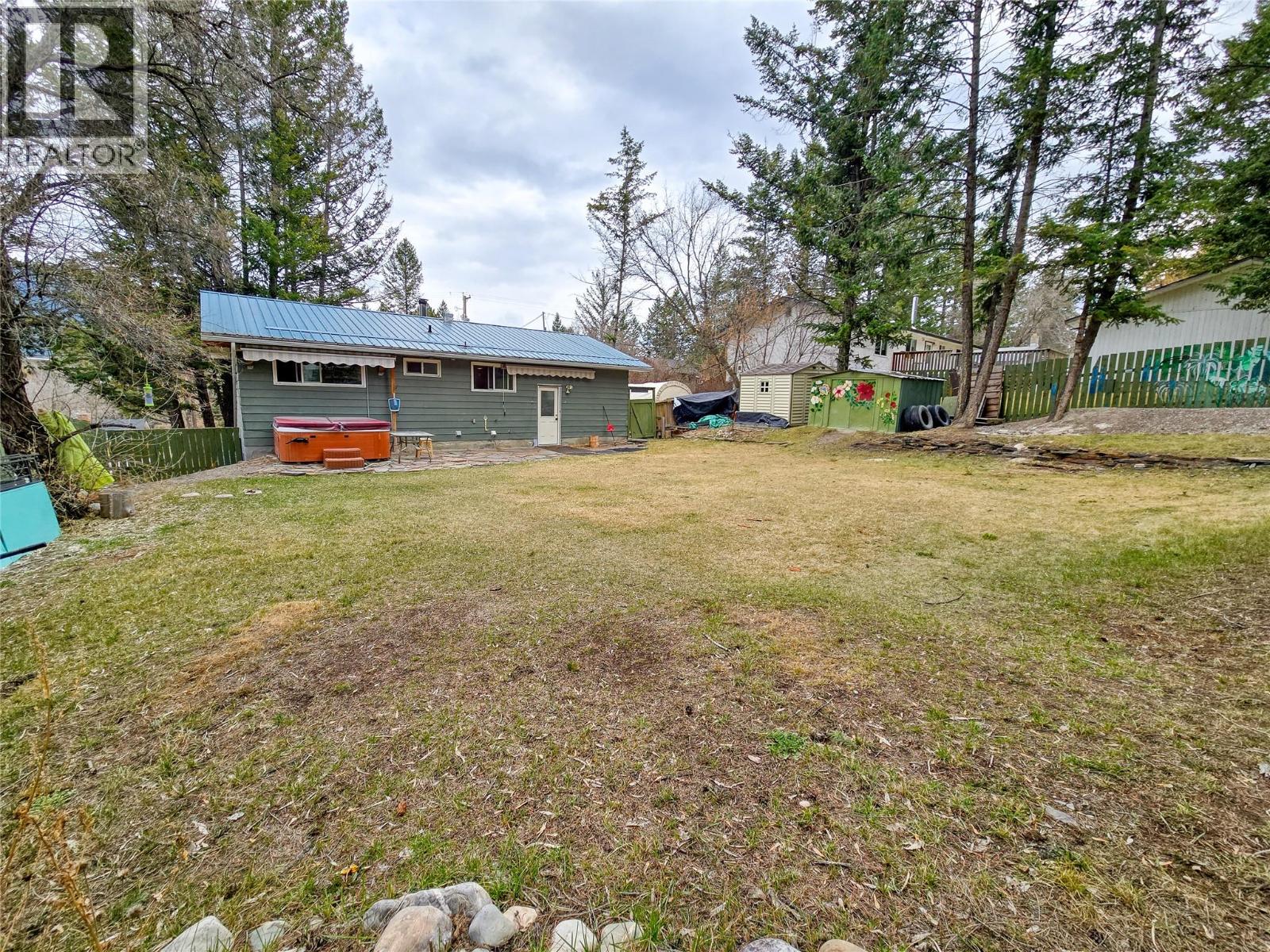 1502 10th Avenue, Invermere, British Columbia  v0a 1k0 - Photo 25 - 10382138