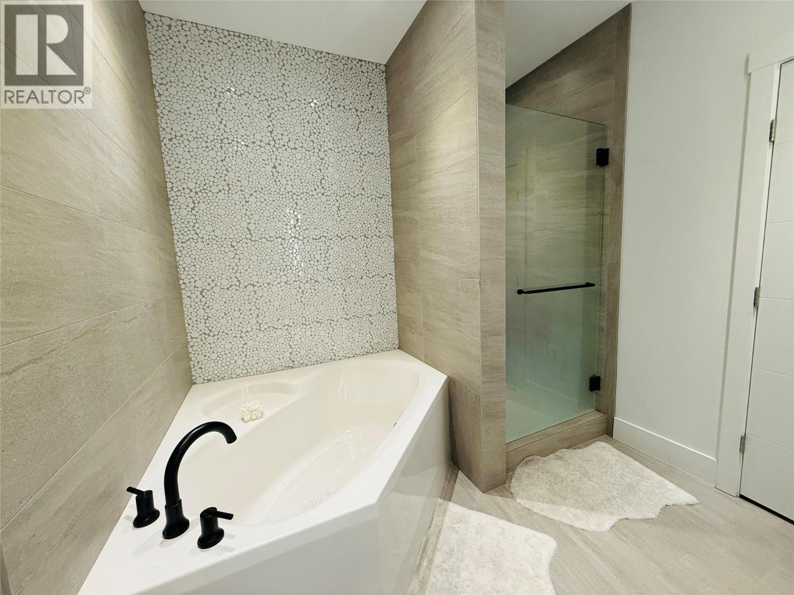 7291 Prospector Avenue Unit# 501, Radium Hot Springs, British Columbia  V0A 1M0 - Photo 12 - 10382408