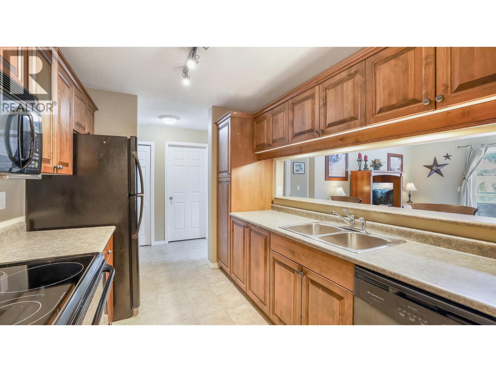 4765 Forsters Landing Road Unit# 314, Radium Hot Springs, British Columbia  V0A 1M0 - Photo 7 - 10382436