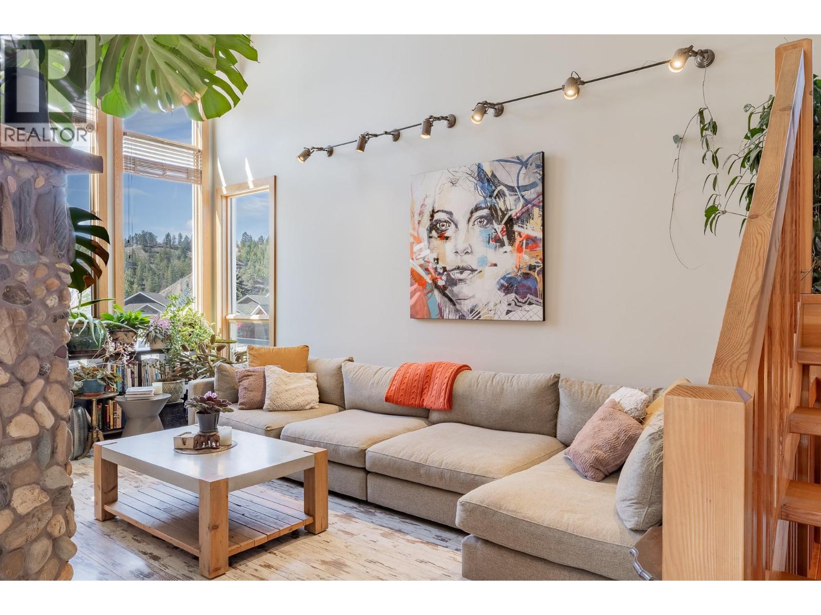 1373 Canterbury Way, Invermere, British Columbia  V0A 1K4 - Photo 19 - 10383000