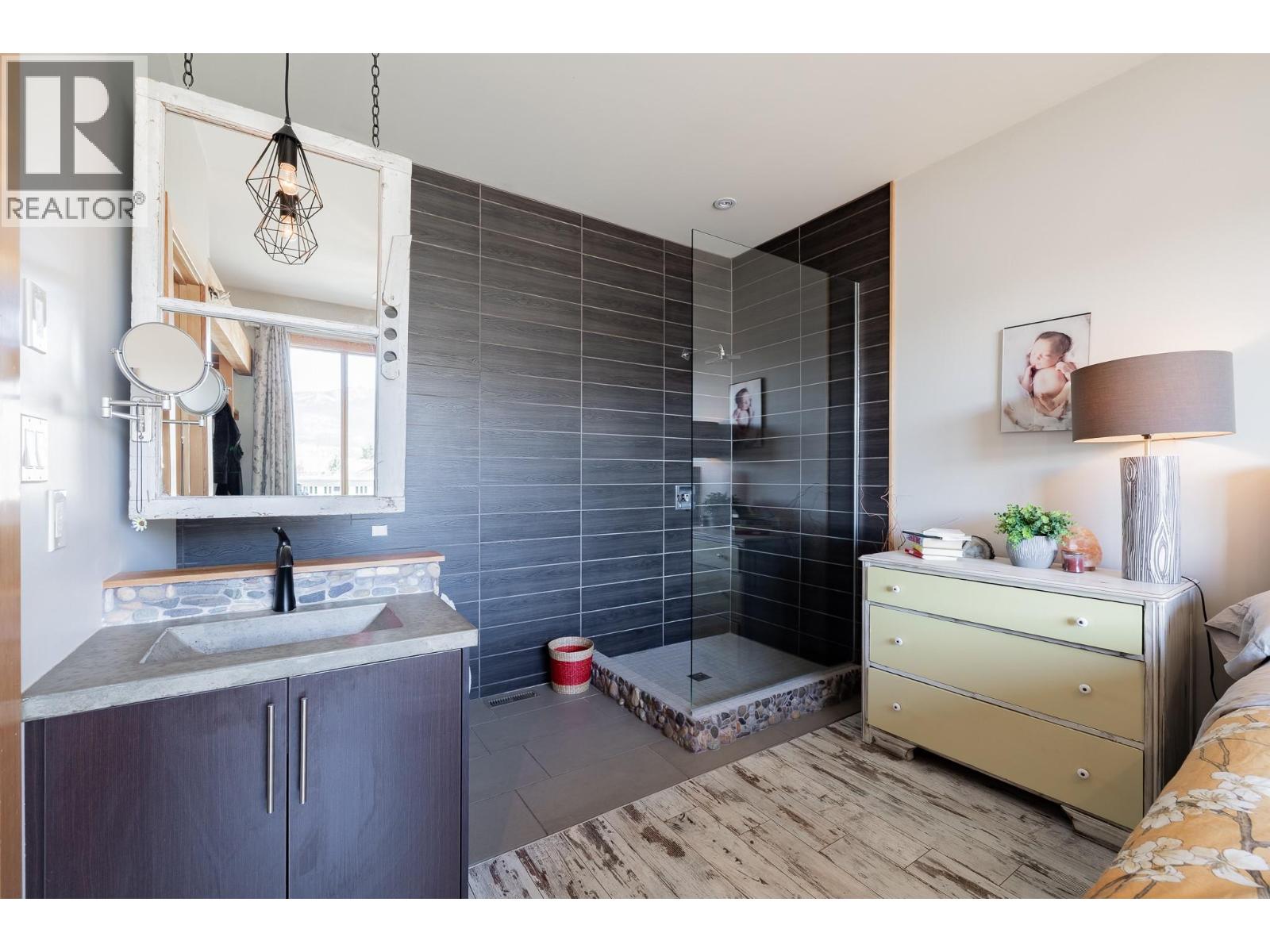 1373 Canterbury Way, Invermere, British Columbia  V0A 1K4 - Photo 28 - 10383000