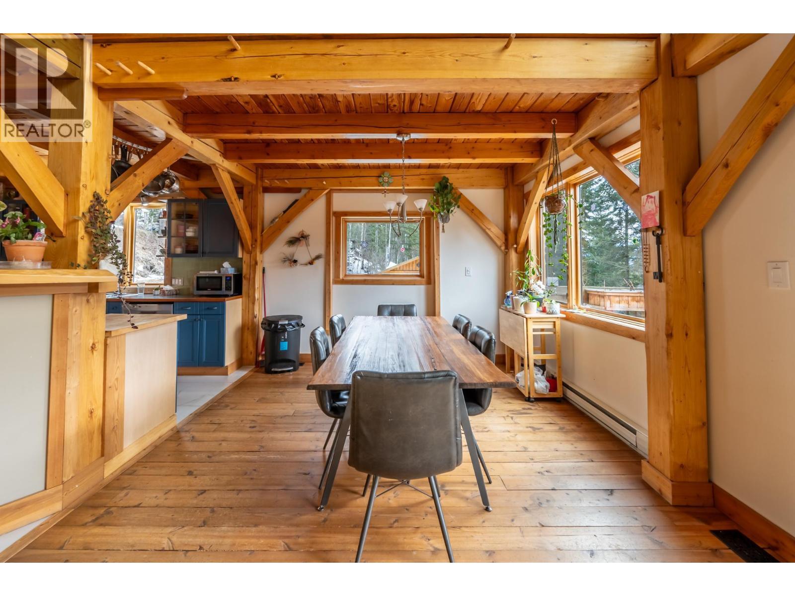 2360 Trans Canada  N Highway, Golden, British Columbia  V0A 1H1 - Photo 14 - 10383080