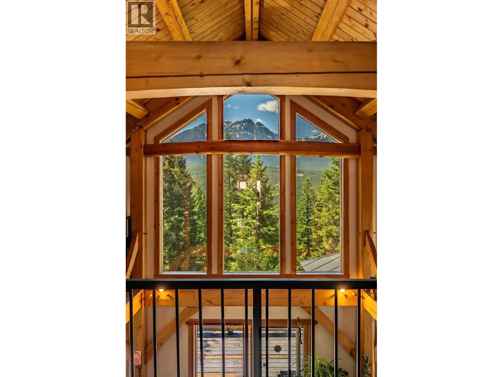 2360 Trans Canada  N Highway, Golden, British Columbia  V0A 1H1 - Photo 42 - 10383080