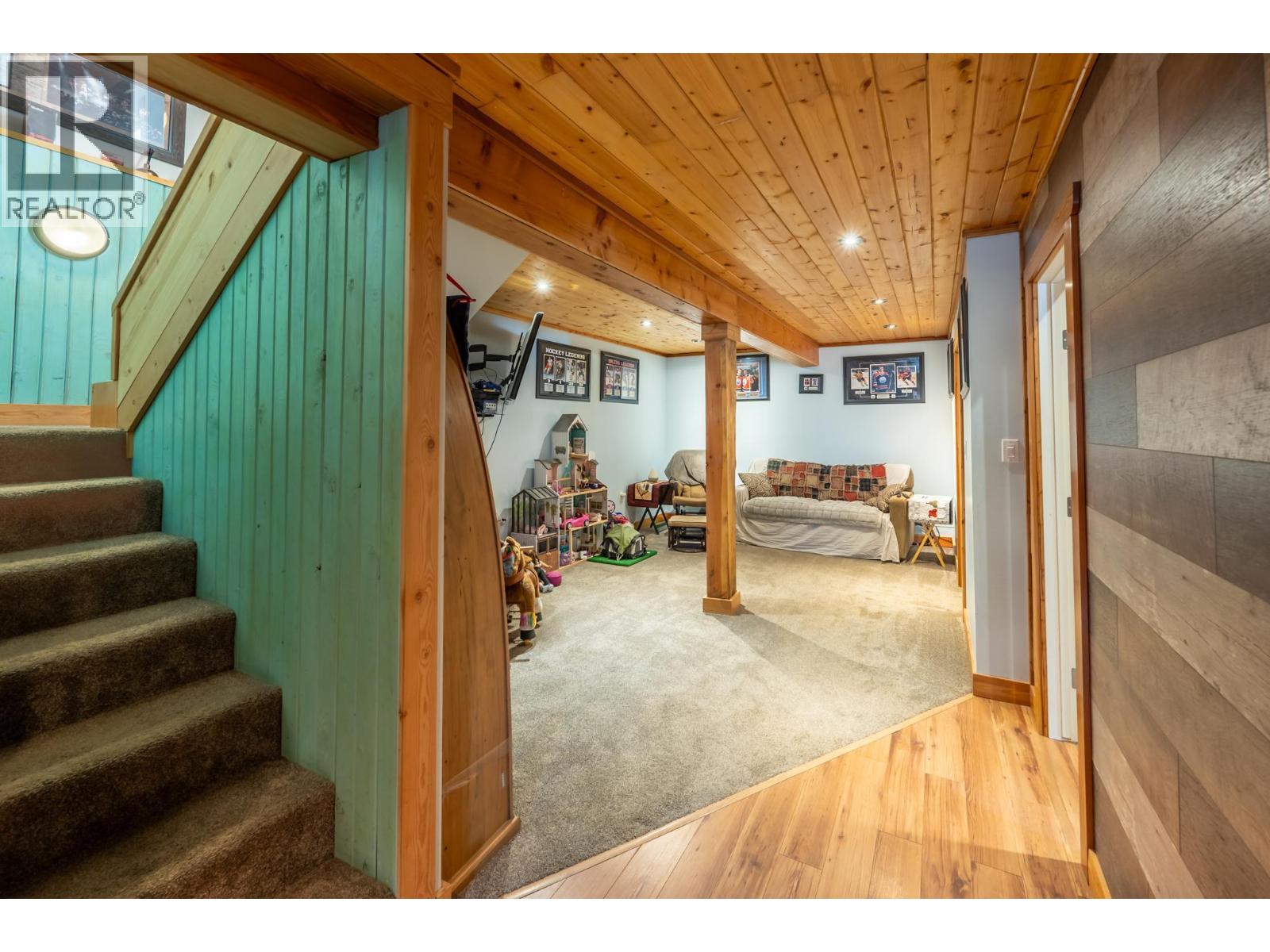 2360 Trans Canada  N Highway, Golden, British Columbia  V0A 1H1 - Photo 49 - 10383080