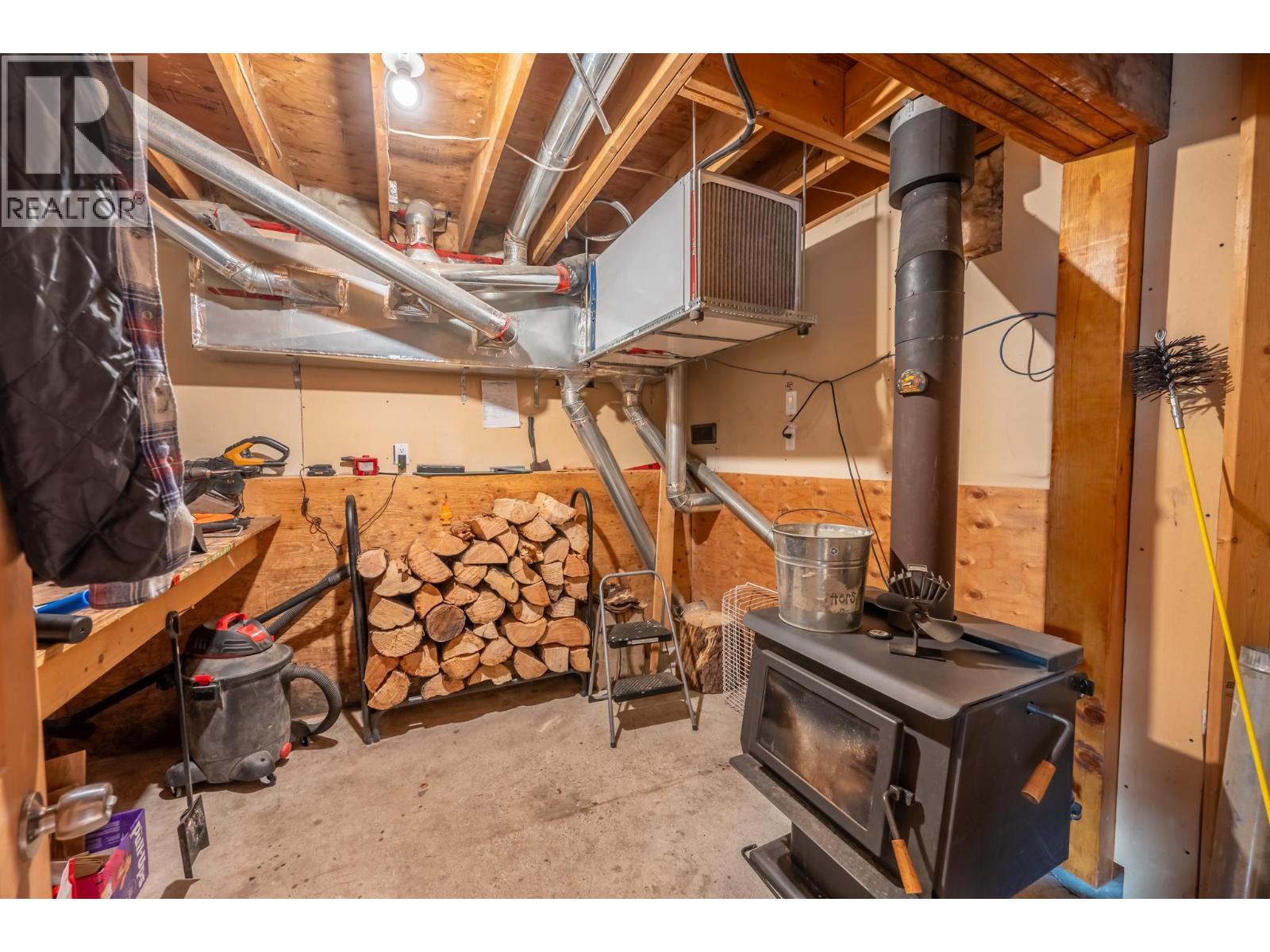 2360 Trans Canada  N Highway, Golden, British Columbia  V0A 1H1 - Photo 58 - 10383080