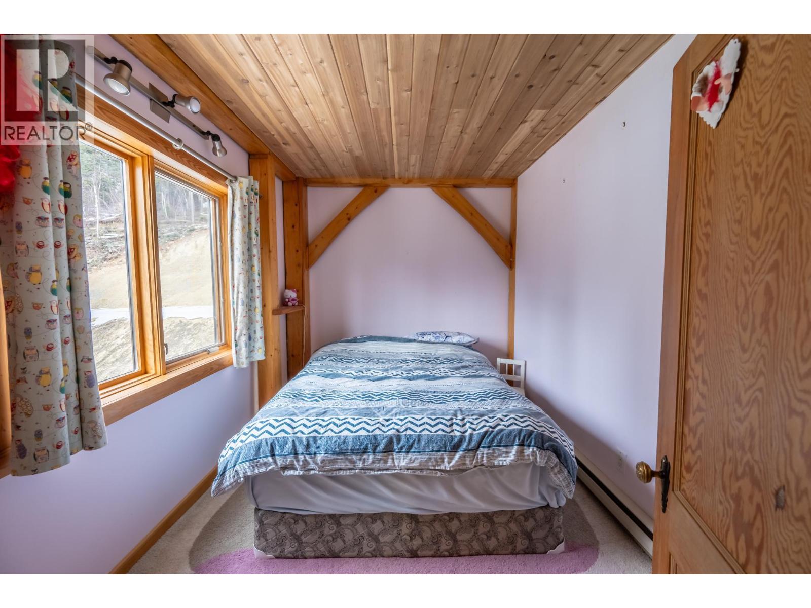 2360 Trans Canada  N Highway, Golden, British Columbia  V0A 1H1 - Photo 59 - 10383080