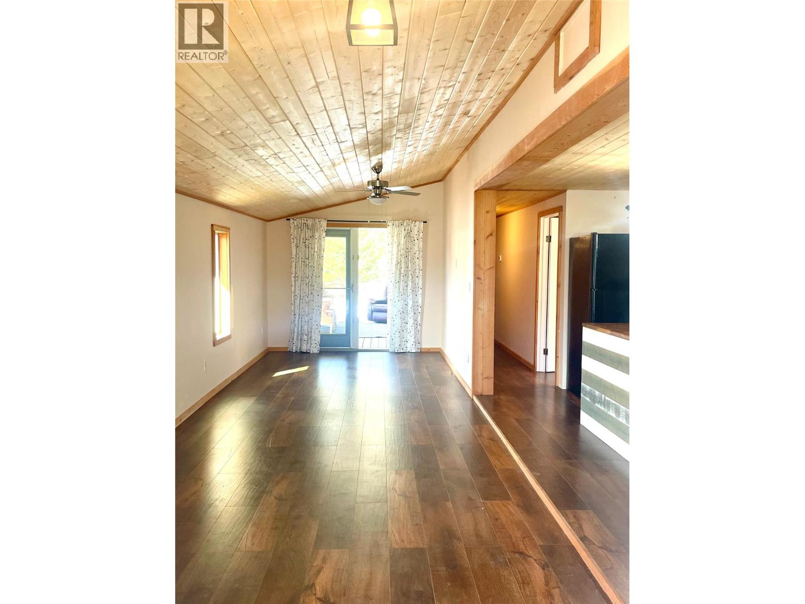 Pad #14 - 5174 Lambert Road, Invermere, British Columbia  V0A 1K2 - Photo 11 - 10382709