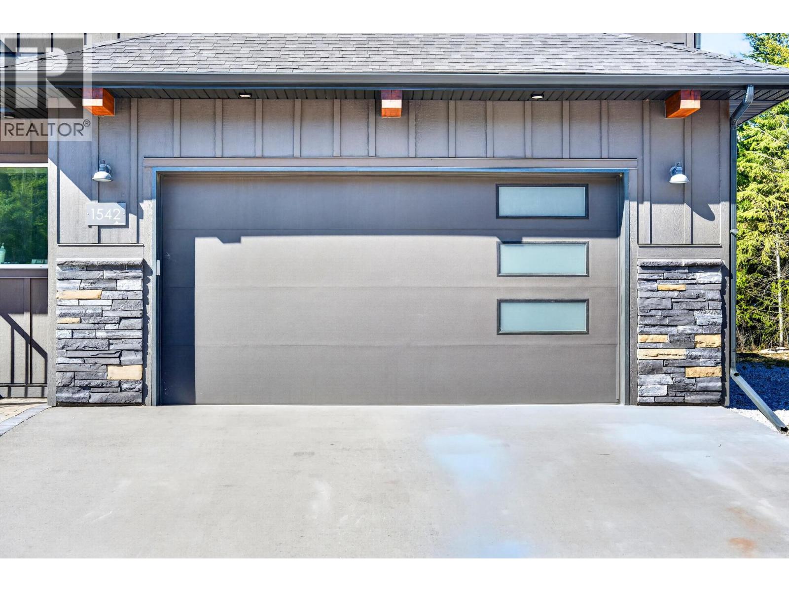 1542 Cedar Street, Golden, British Columbia  V0A 1H6 - Photo 15 - 10383136