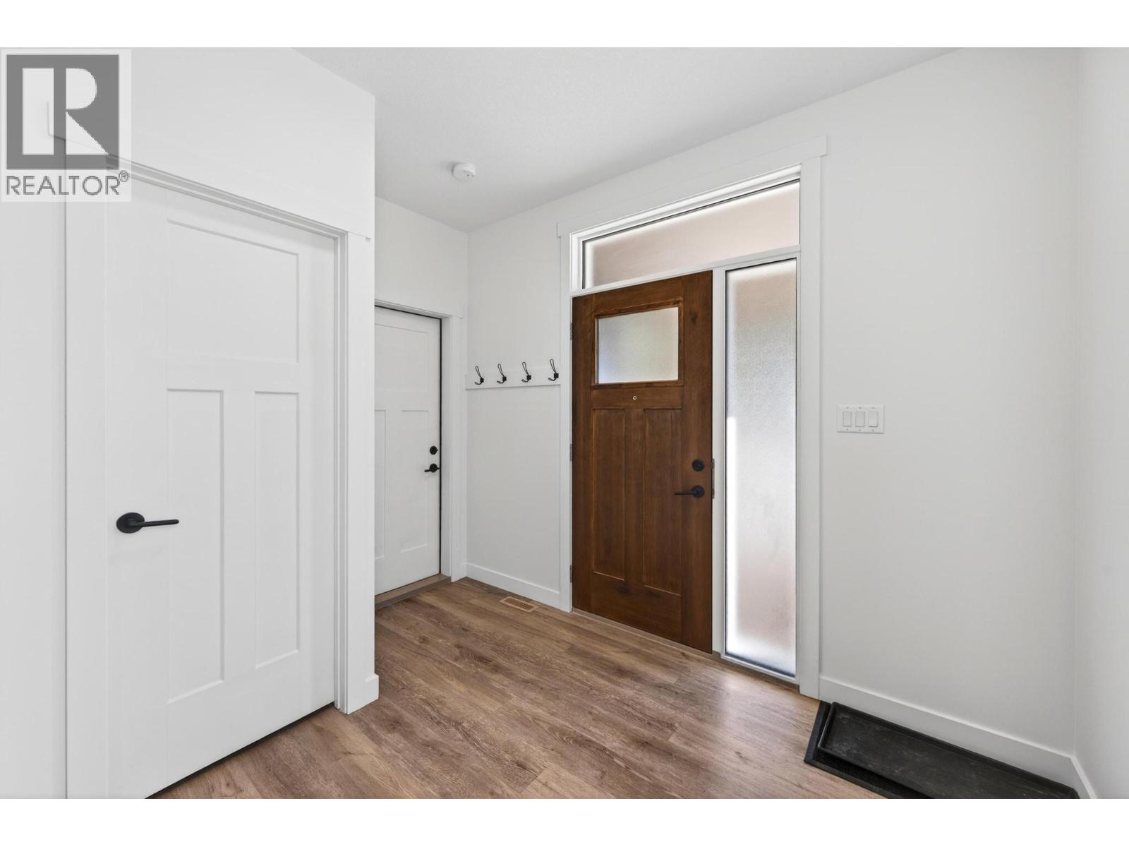 1542 Cedar Street, Golden, British Columbia  V0A 1H6 - Photo 26 - 10383136