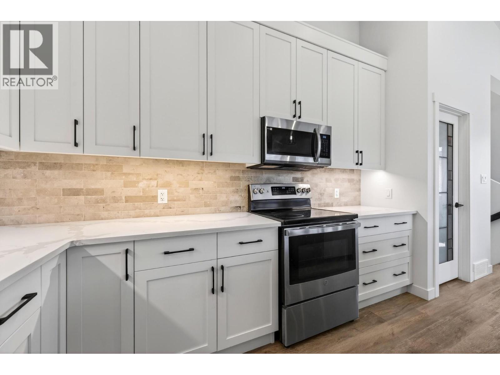 1542 Cedar Street, Golden, British Columbia  V0A 1H6 - Photo 43 - 10383136