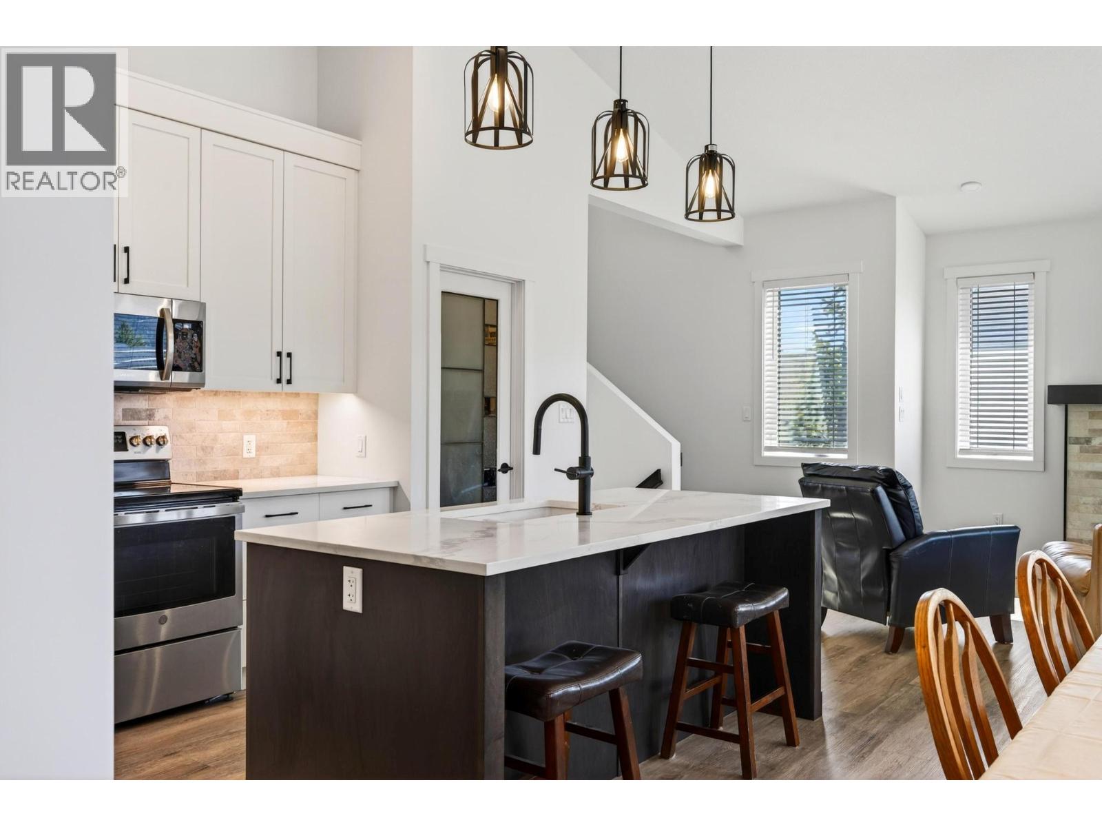 1542 Cedar Street, Golden, British Columbia  V0A 1H6 - Photo 54 - 10383136