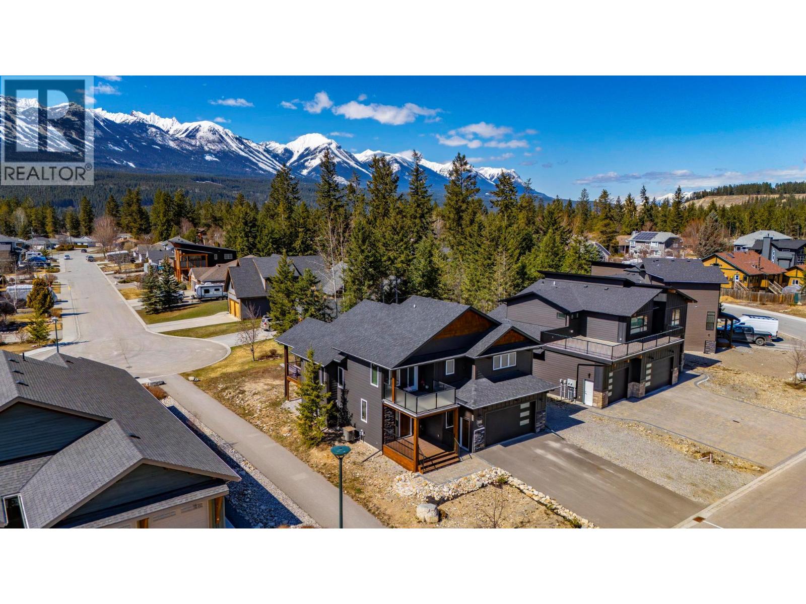 1542 Cedar Street, Golden, British Columbia  V0A 1H6 - Photo 6 - 10383136