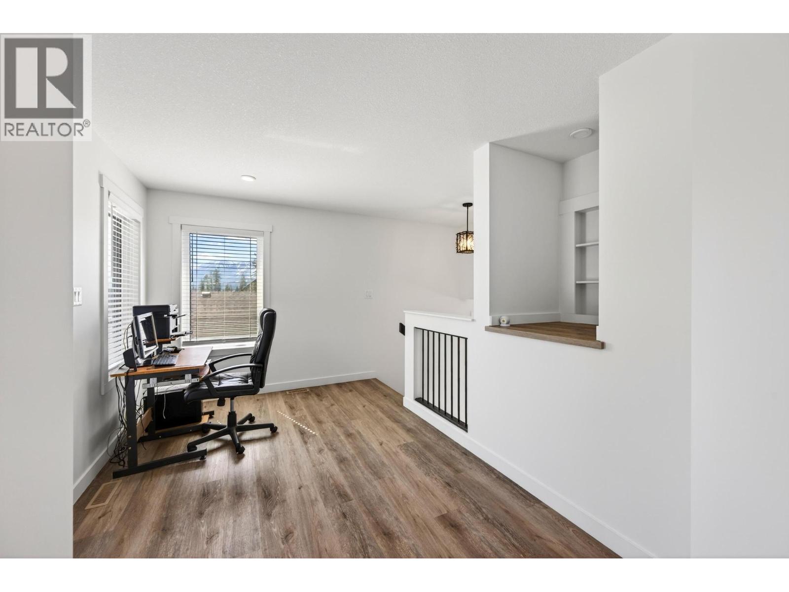 1542 Cedar Street, Golden, British Columbia  V0A 1H6 - Photo 65 - 10383136