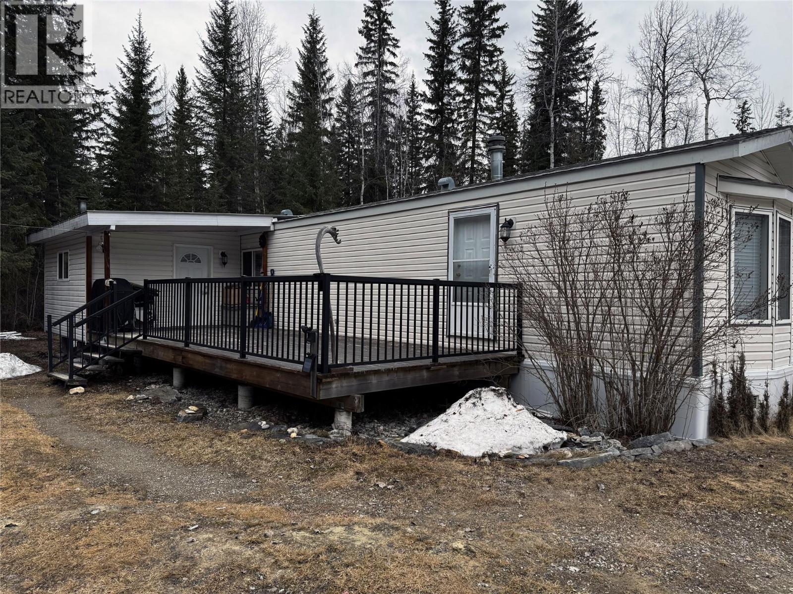 1766 Short Road, Golden, British Columbia  V0A 1H1 - Photo 2 - 10381160