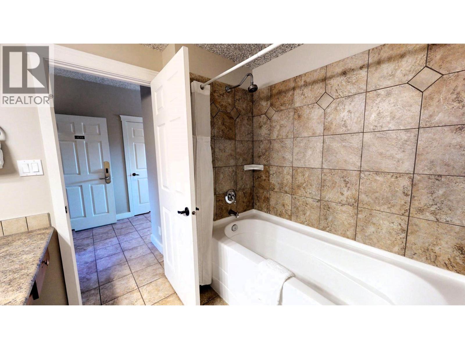 400 Bighorn Boulevard Unit# 413 B, Radium Hot Springs, British Columbia  V0A 1M0 - Photo 33 - 10383091