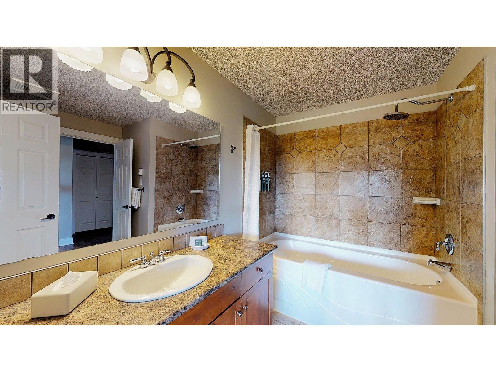 400 Bighorn Boulevard Unit# 413 B, Radium Hot Springs, British Columbia  V0A 1M0 - Photo 56 - 10383091