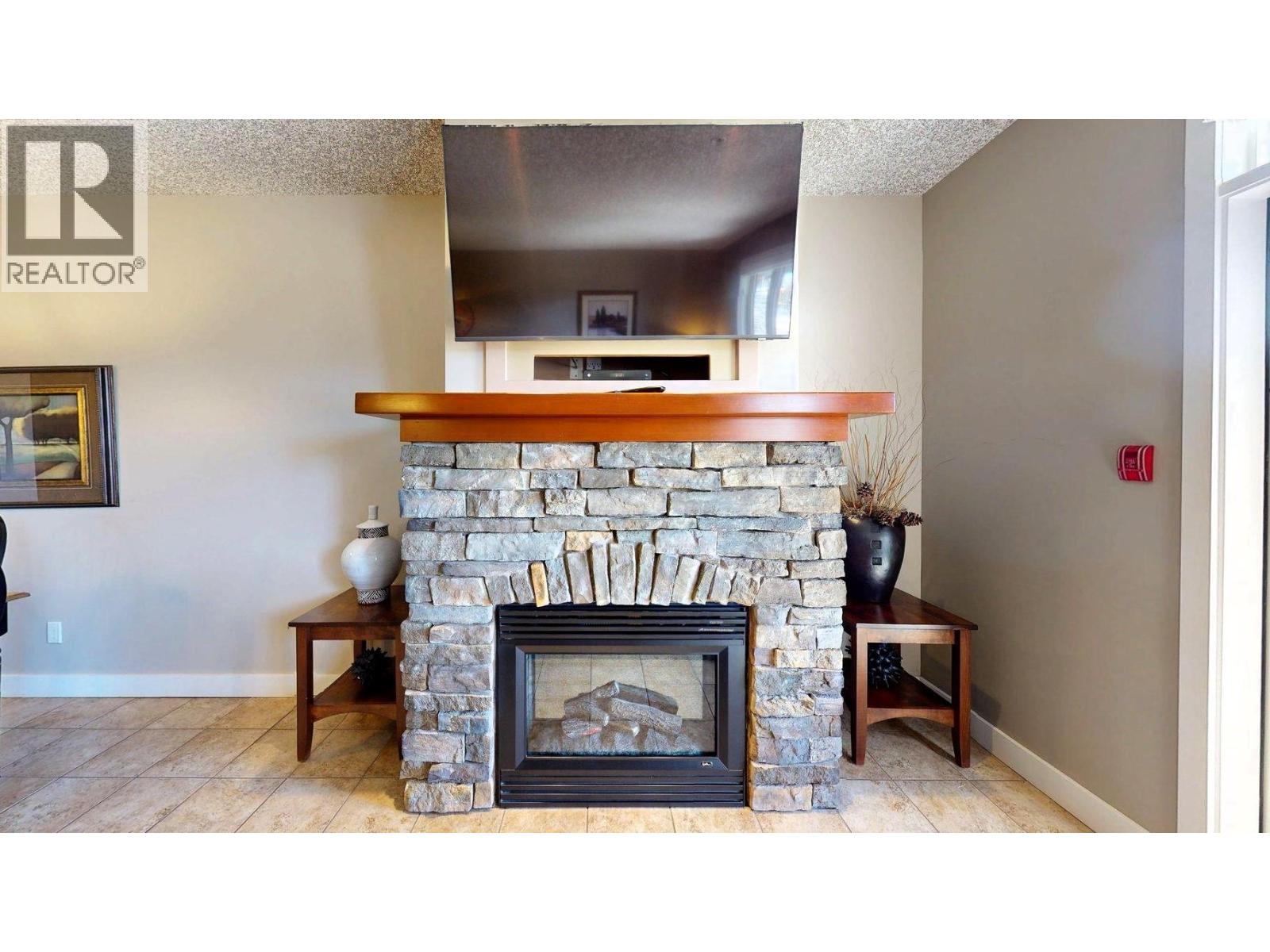 400 Bighorn Boulevard Unit# 413 B, Radium Hot Springs, British Columbia  V0A 1M0 - Photo 6 - 10383091