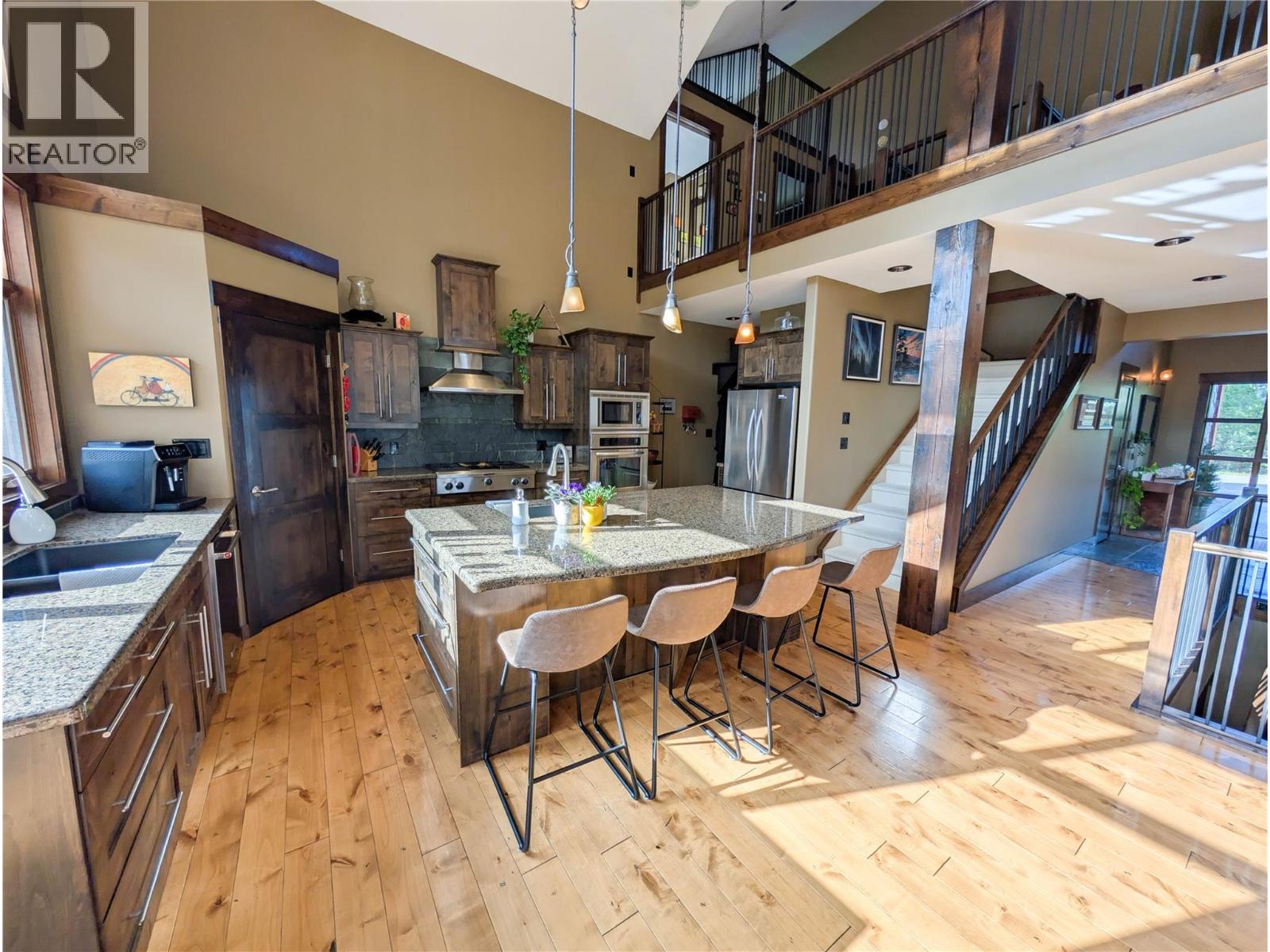 2550 Ledgerock Ridge, Invermere, British Columbia  V0A 1K6 - Photo 8 - 10382967