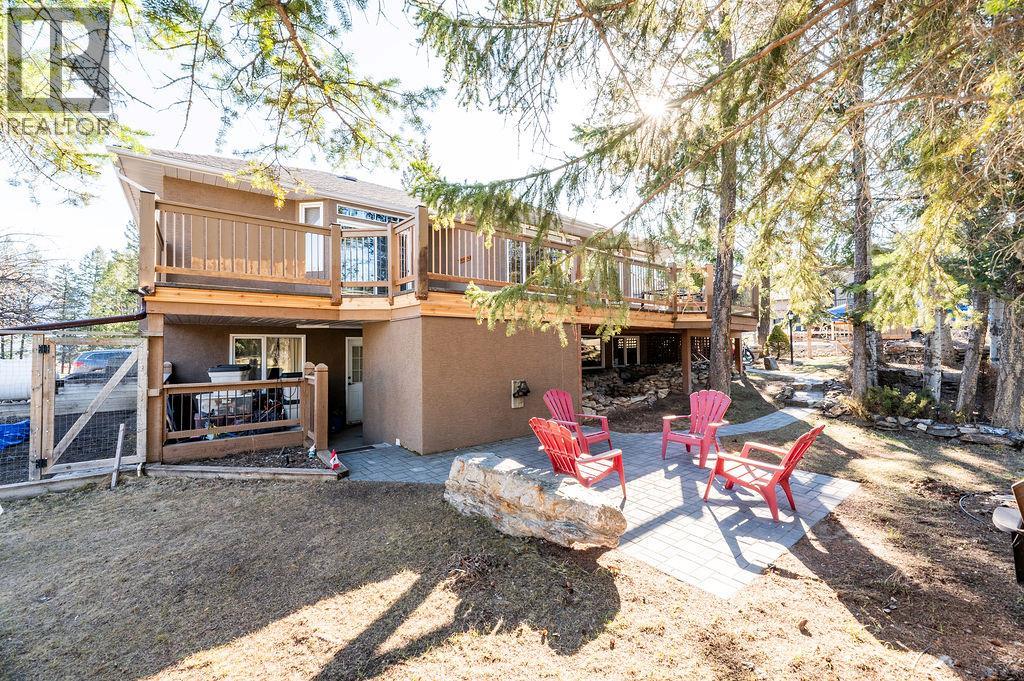 1002 Westridge Drive, Invermere, British Columbia  V0A 1K4 - Photo 6 - 10382927